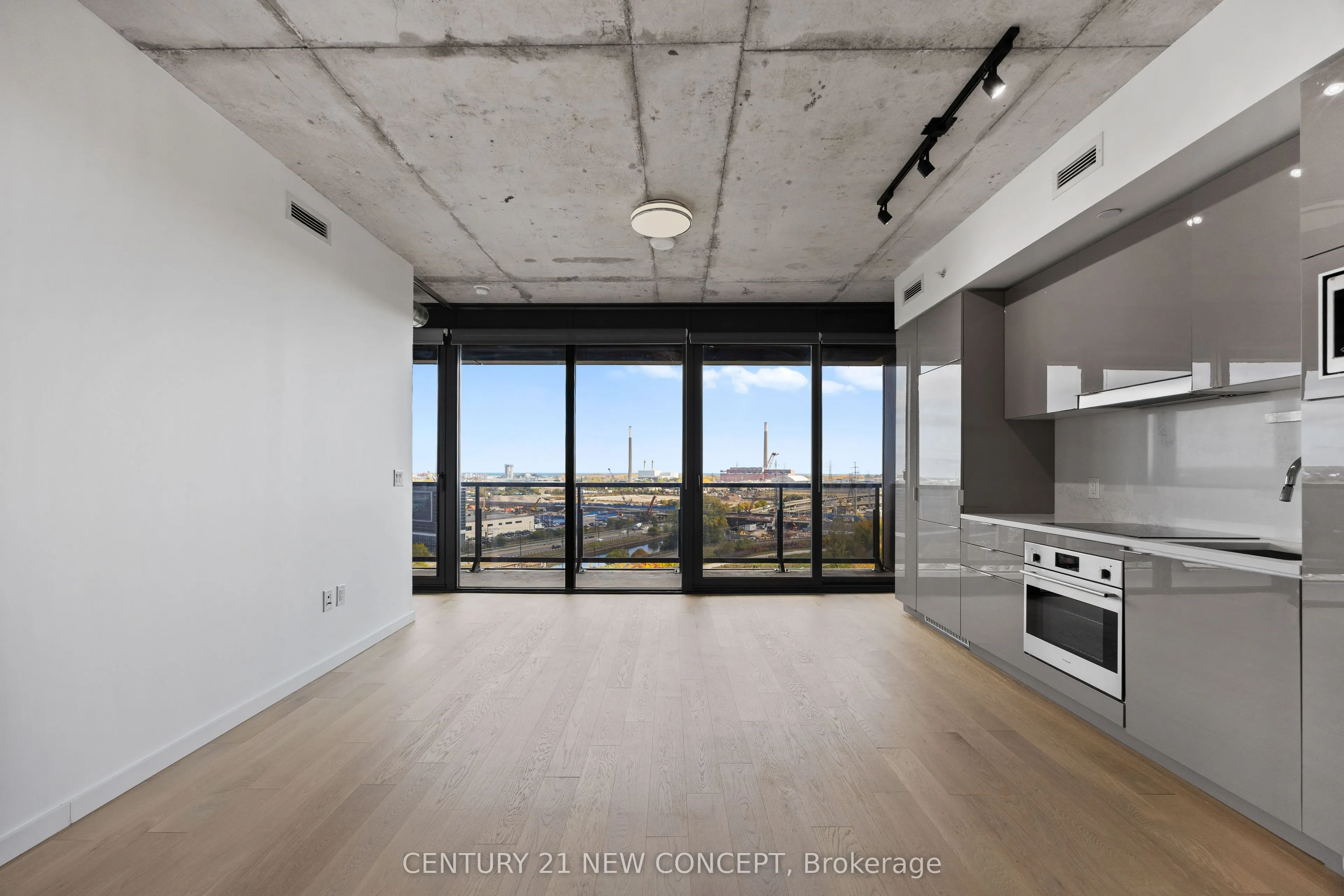 170 Bayview Avenue, #1112