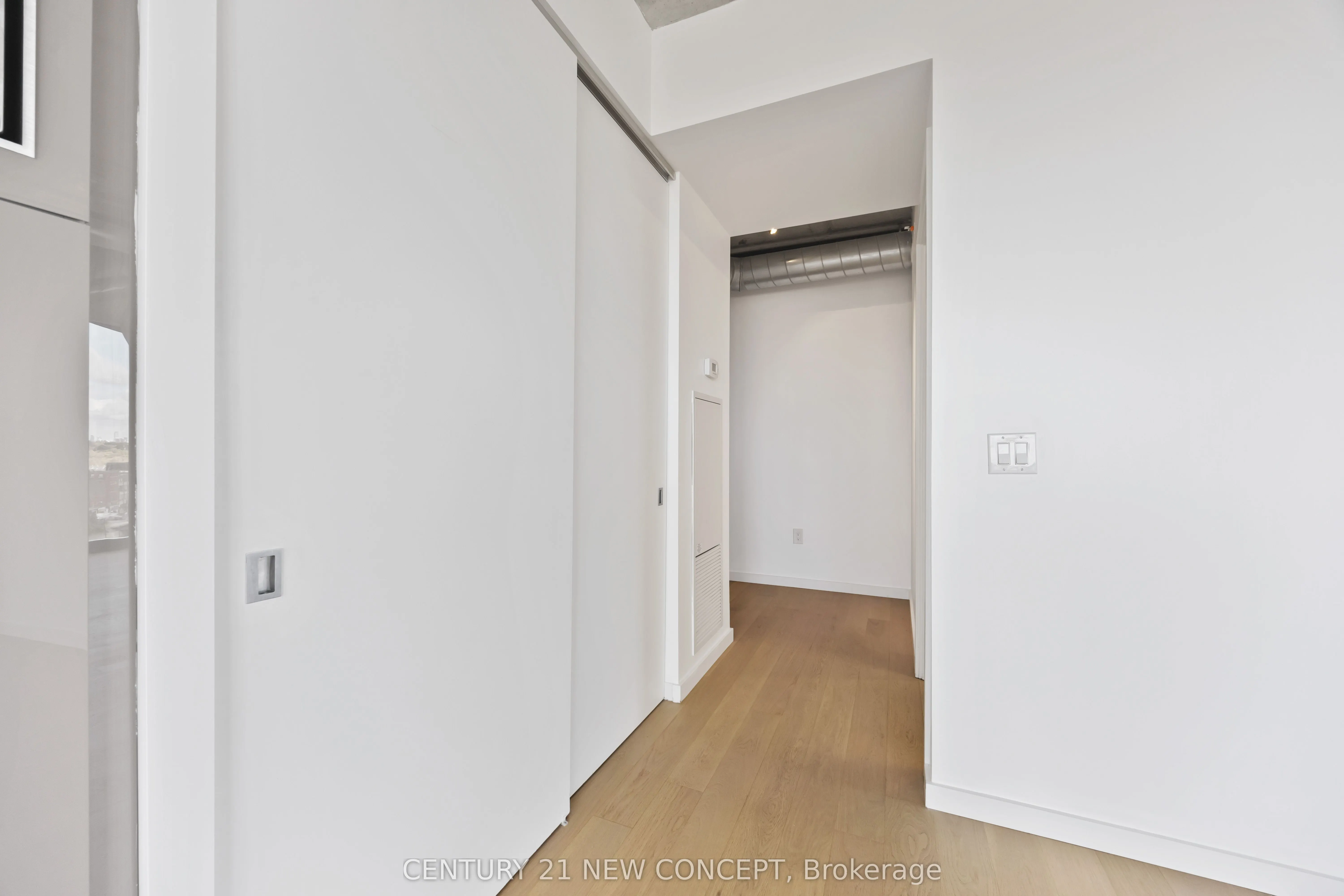 170 Bayview Avenue, #1112