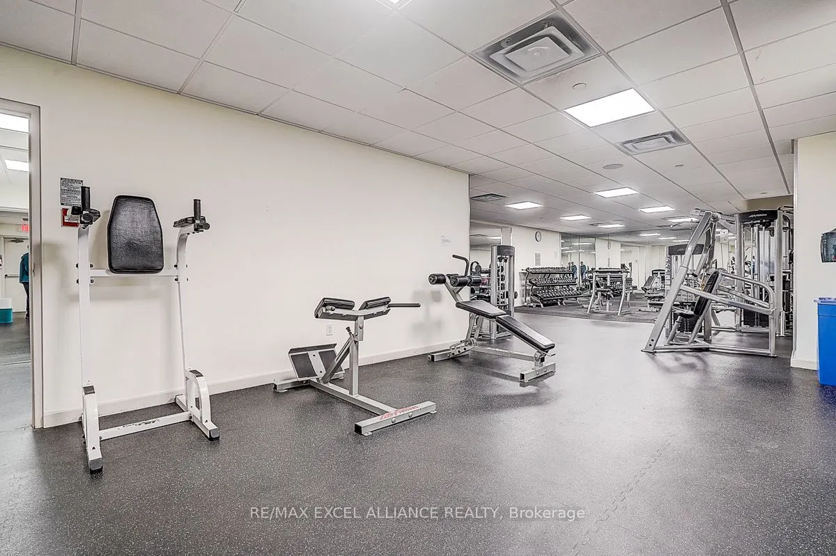 705 King Street W, #206