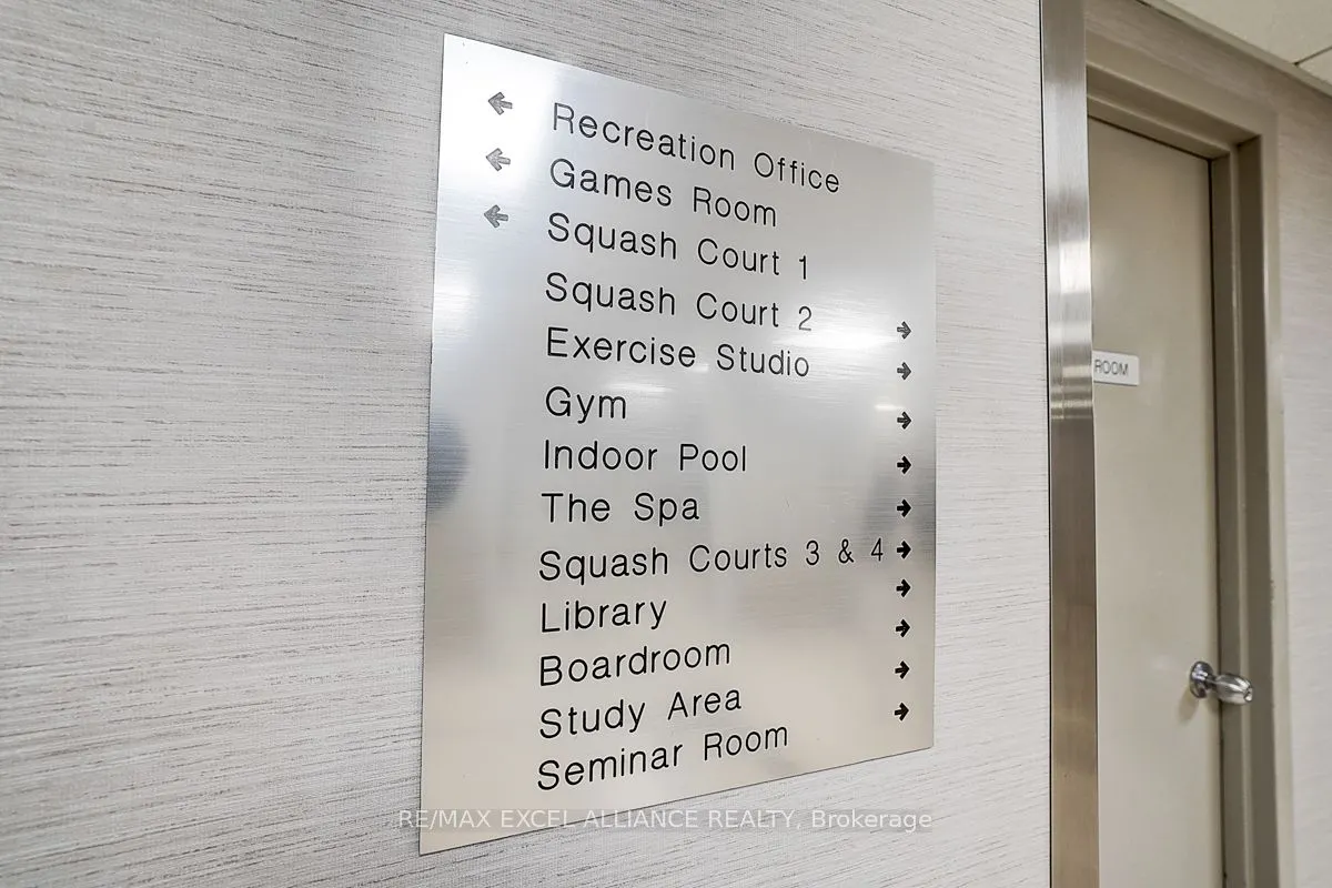 705 King Street W, #206