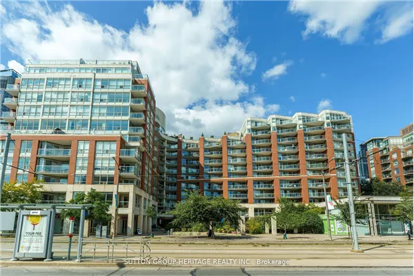 550 Queens Quay W, #126