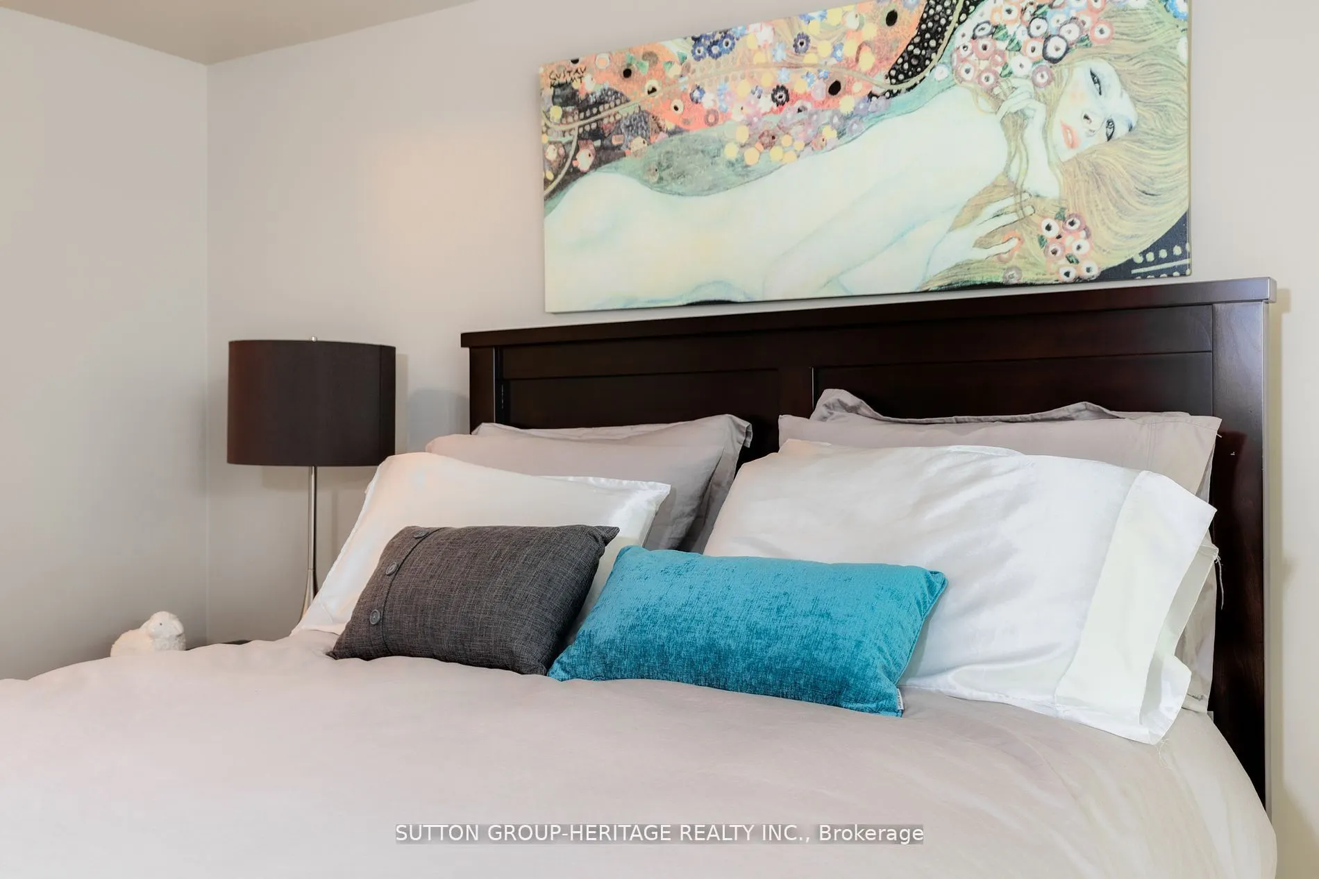 550 Queens Quay W, #126