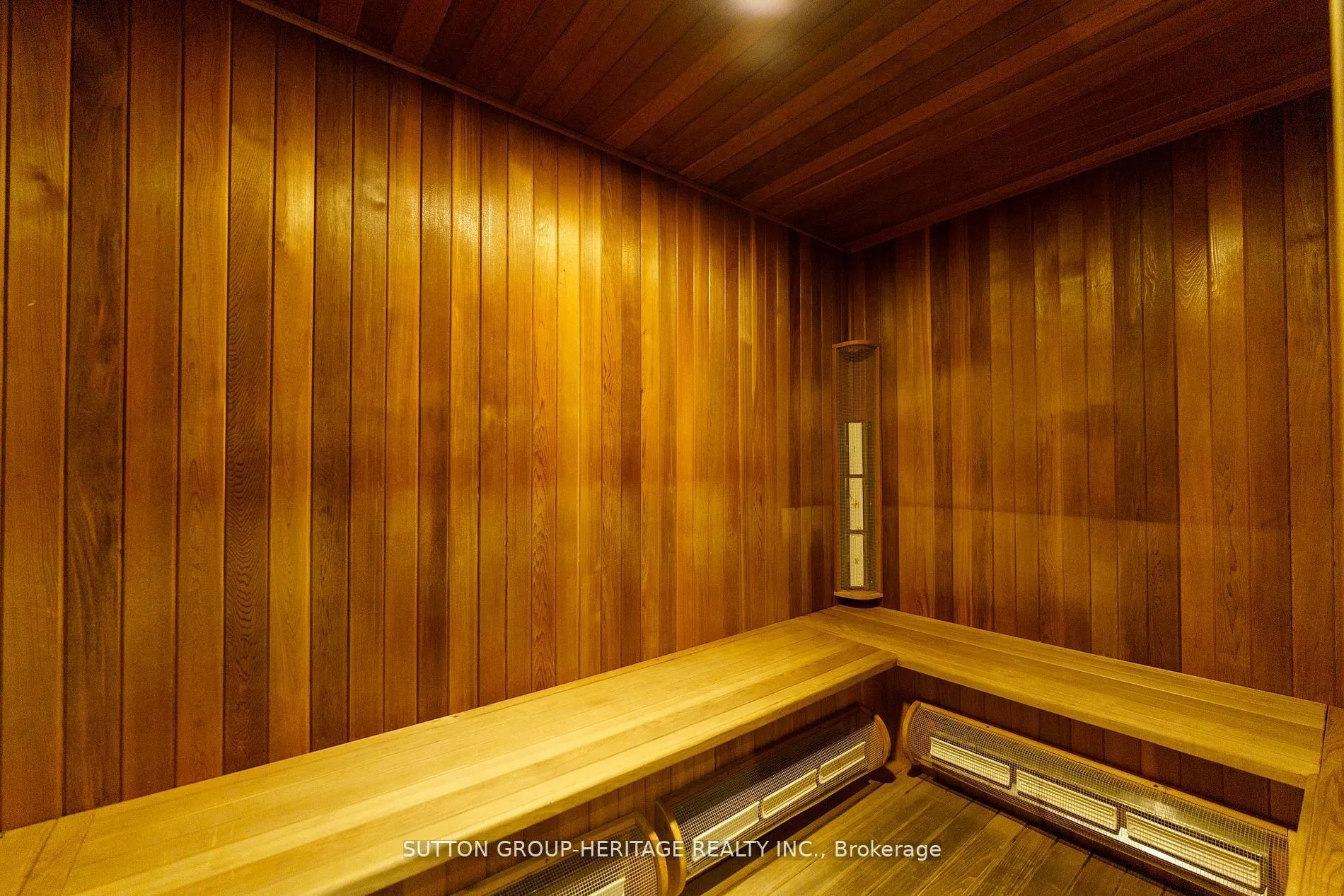 550 Queens Quay W, #126