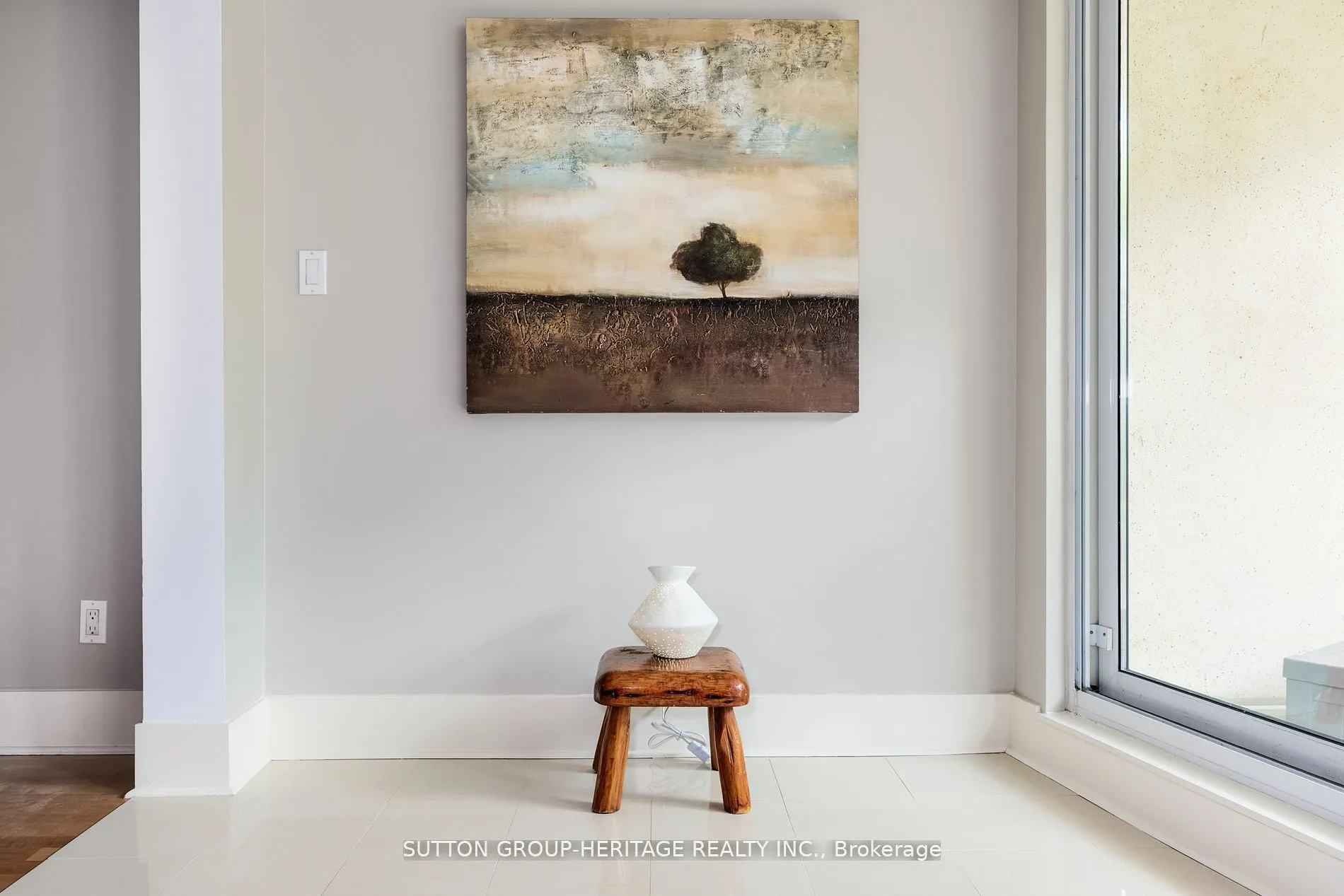 550 Queens Quay W, #126