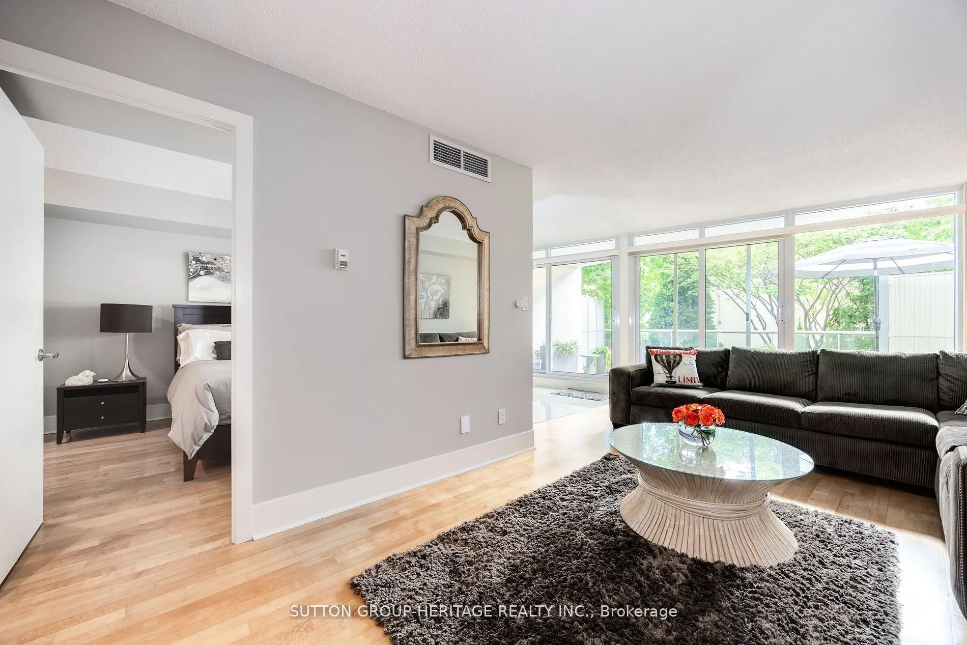 550 Queens Quay W, #126