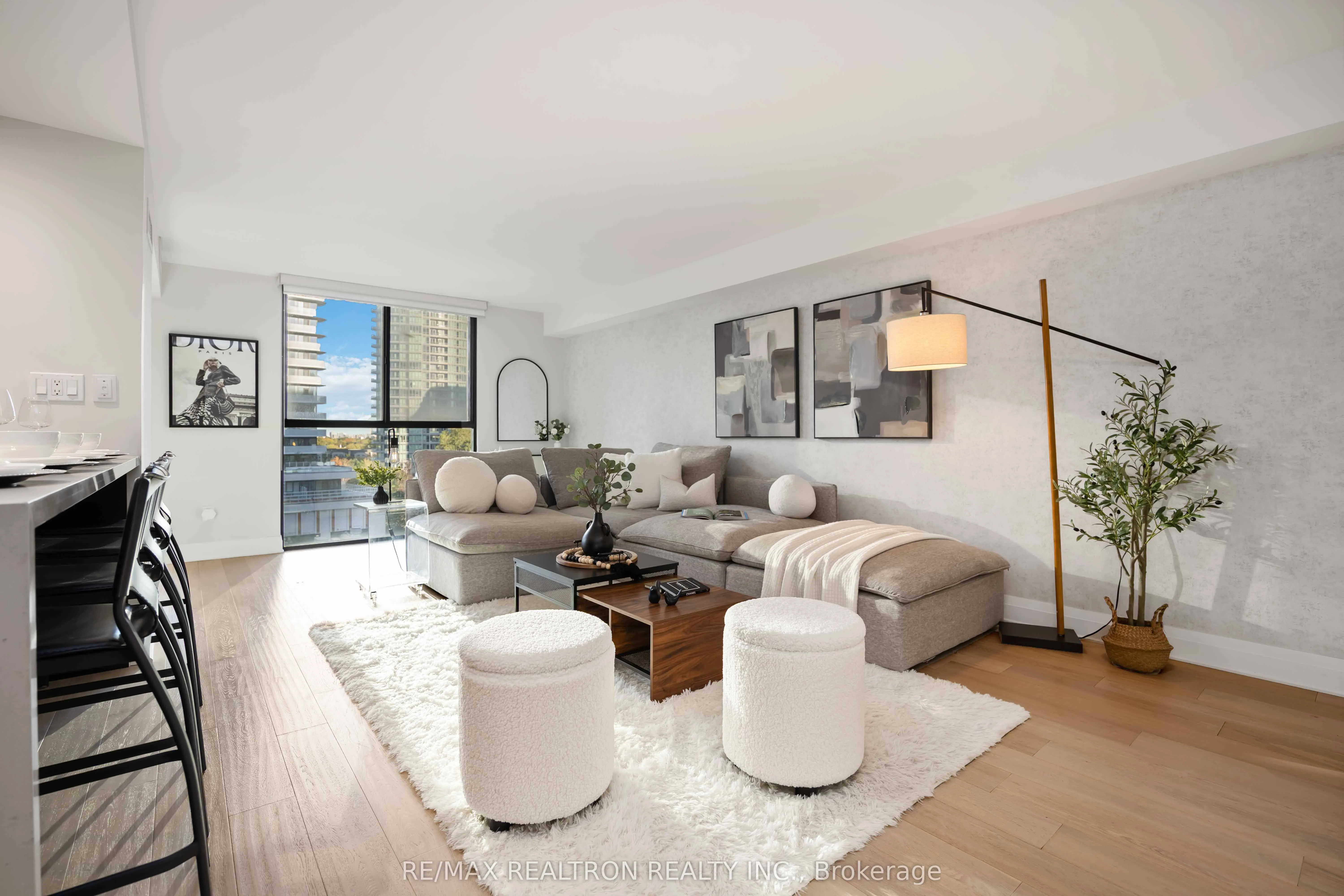 5460 Yonge Street, #605