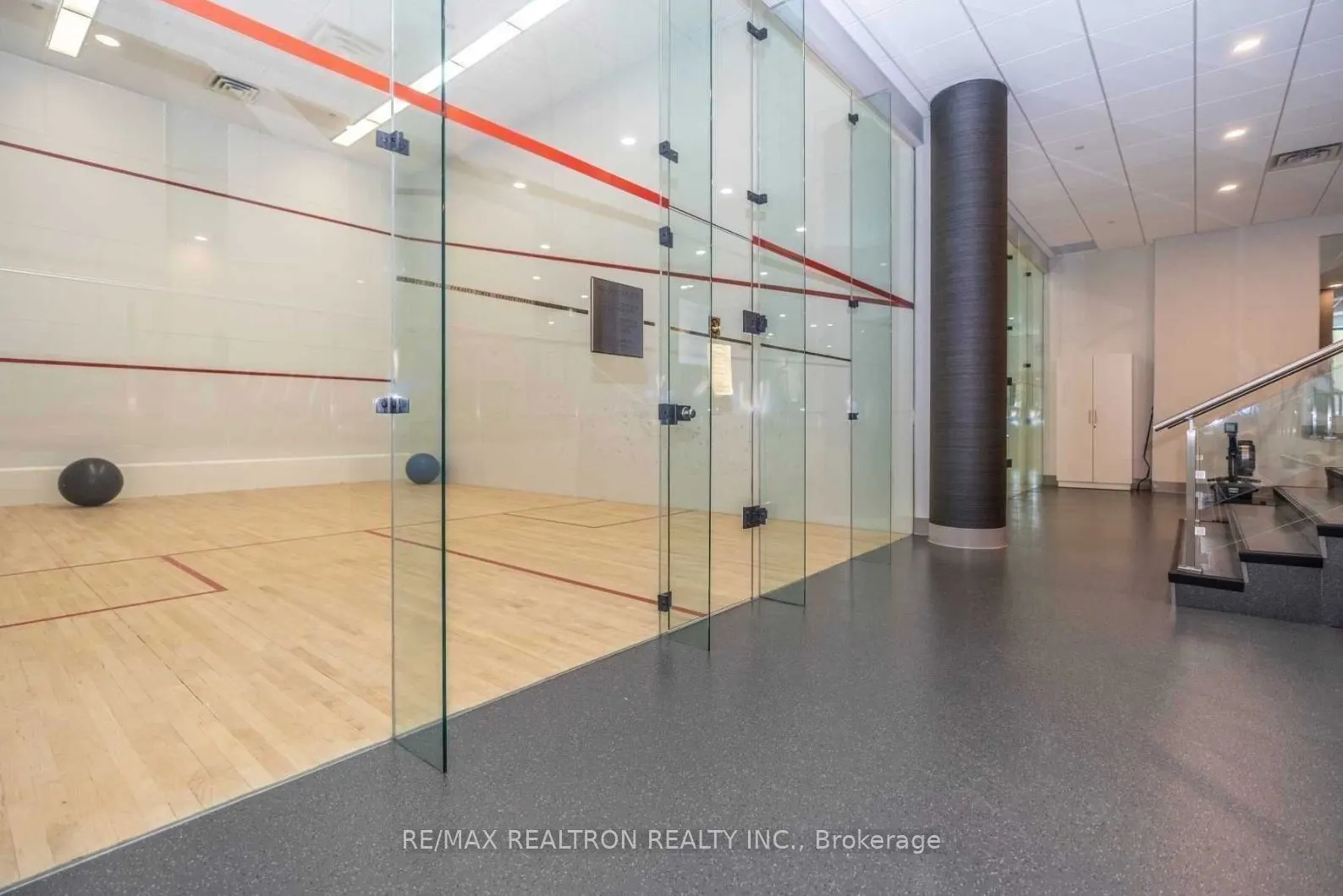 5460 Yonge Street, #605