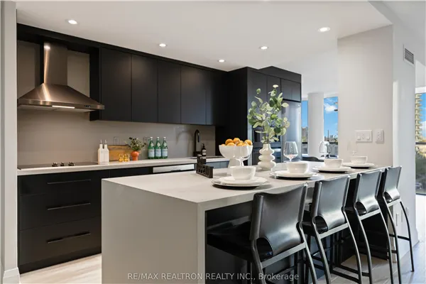 5460 Yonge Street, #605