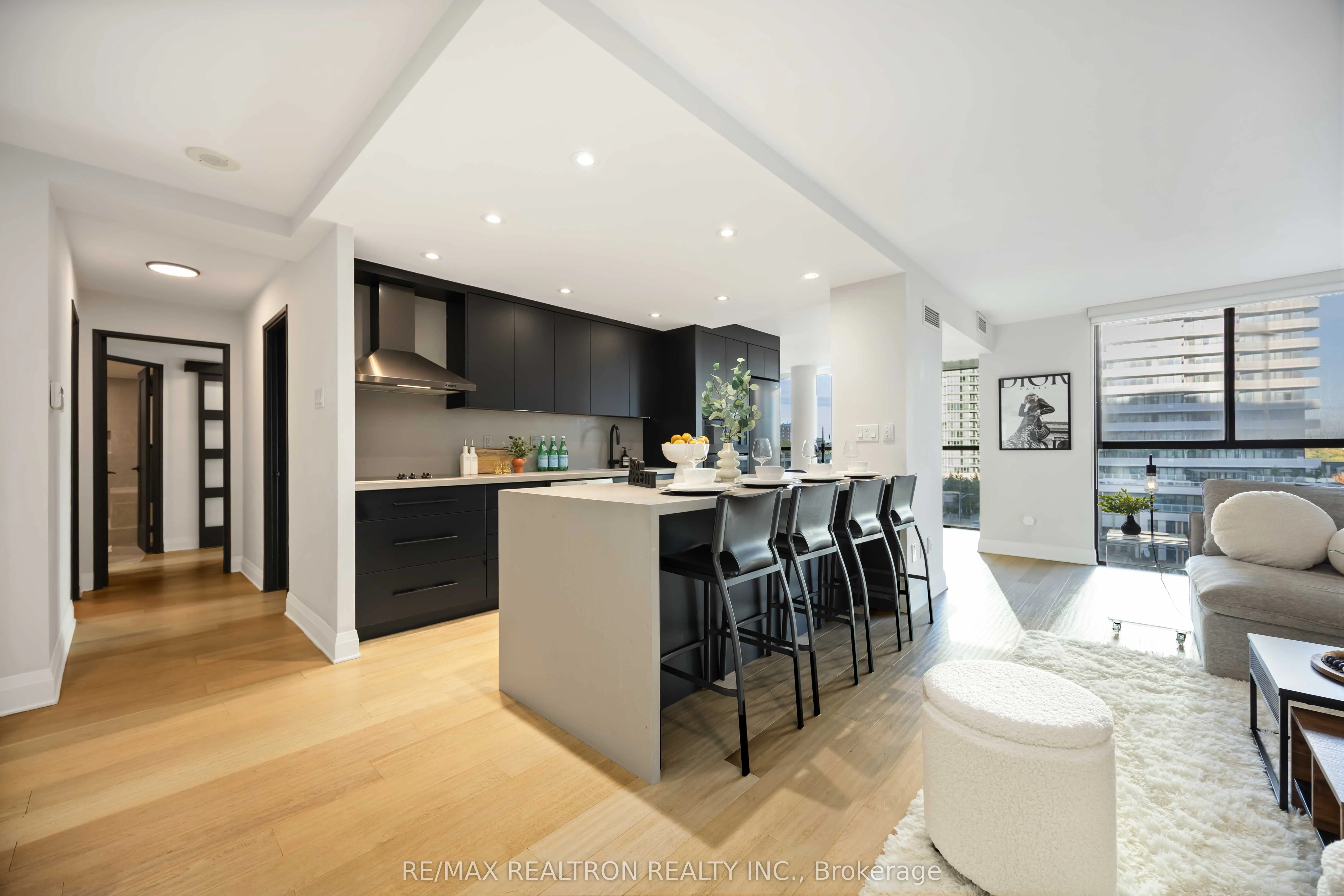 5460 Yonge Street, #605