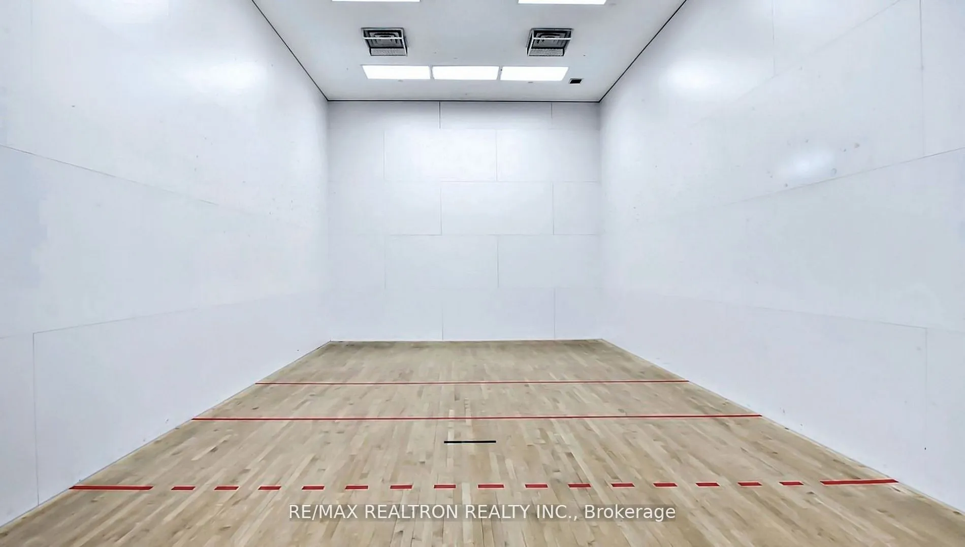 33 Bay Street, #5006