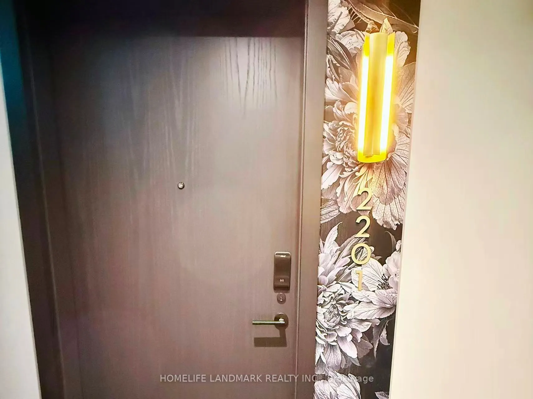 771 Yonge Street, #2201