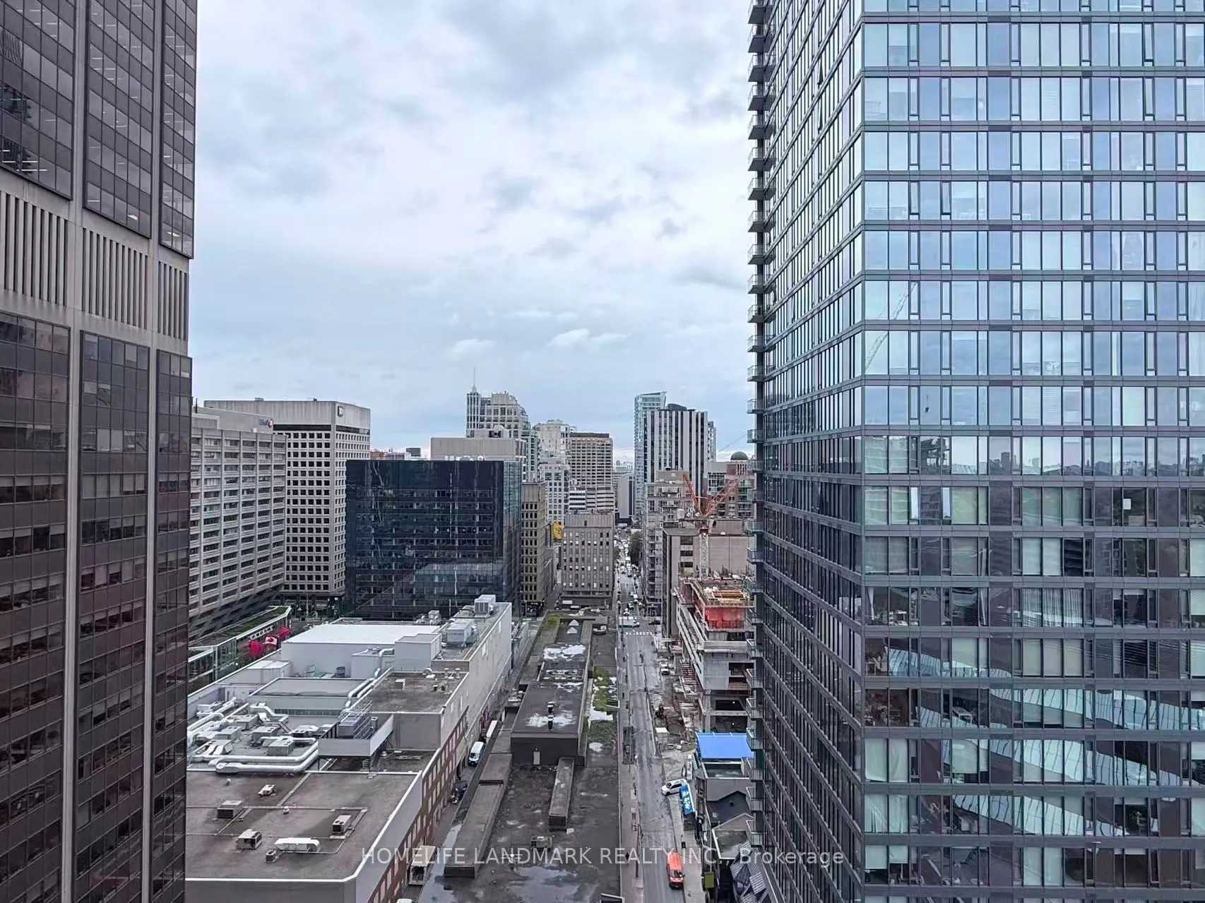 771 Yonge Street, #2201