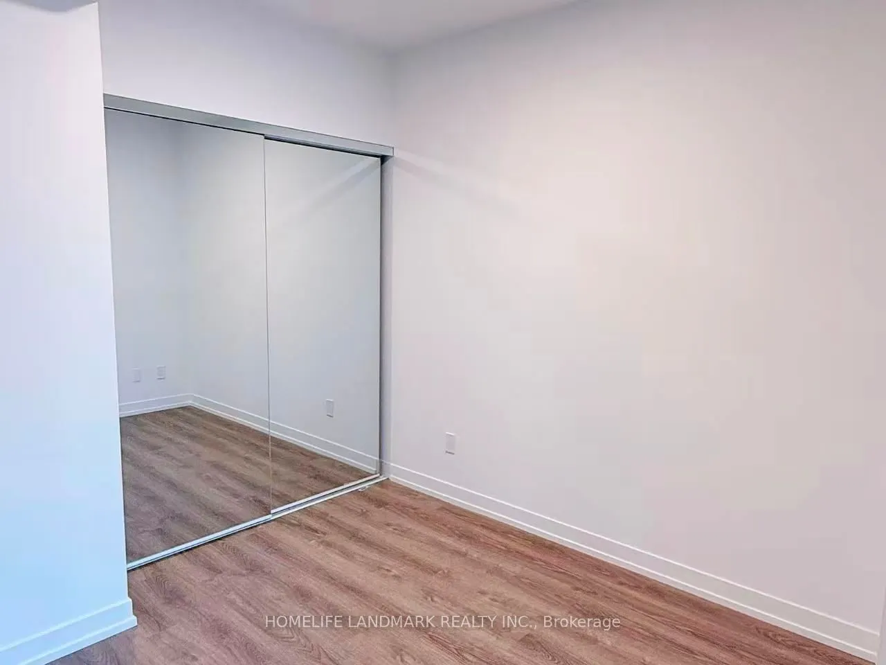 771 Yonge Street, #2201