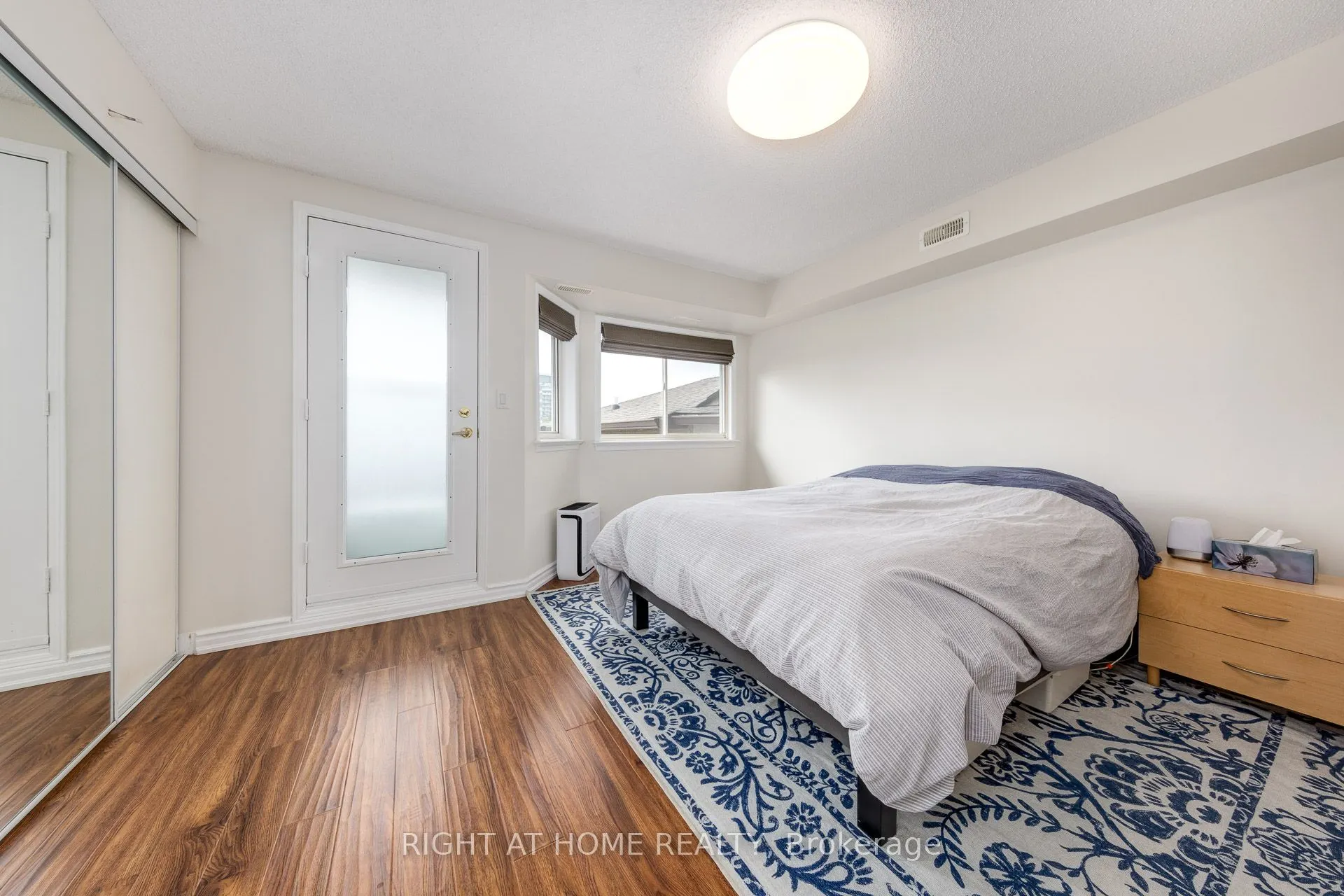 988 Sheppard Avenue W, ##32