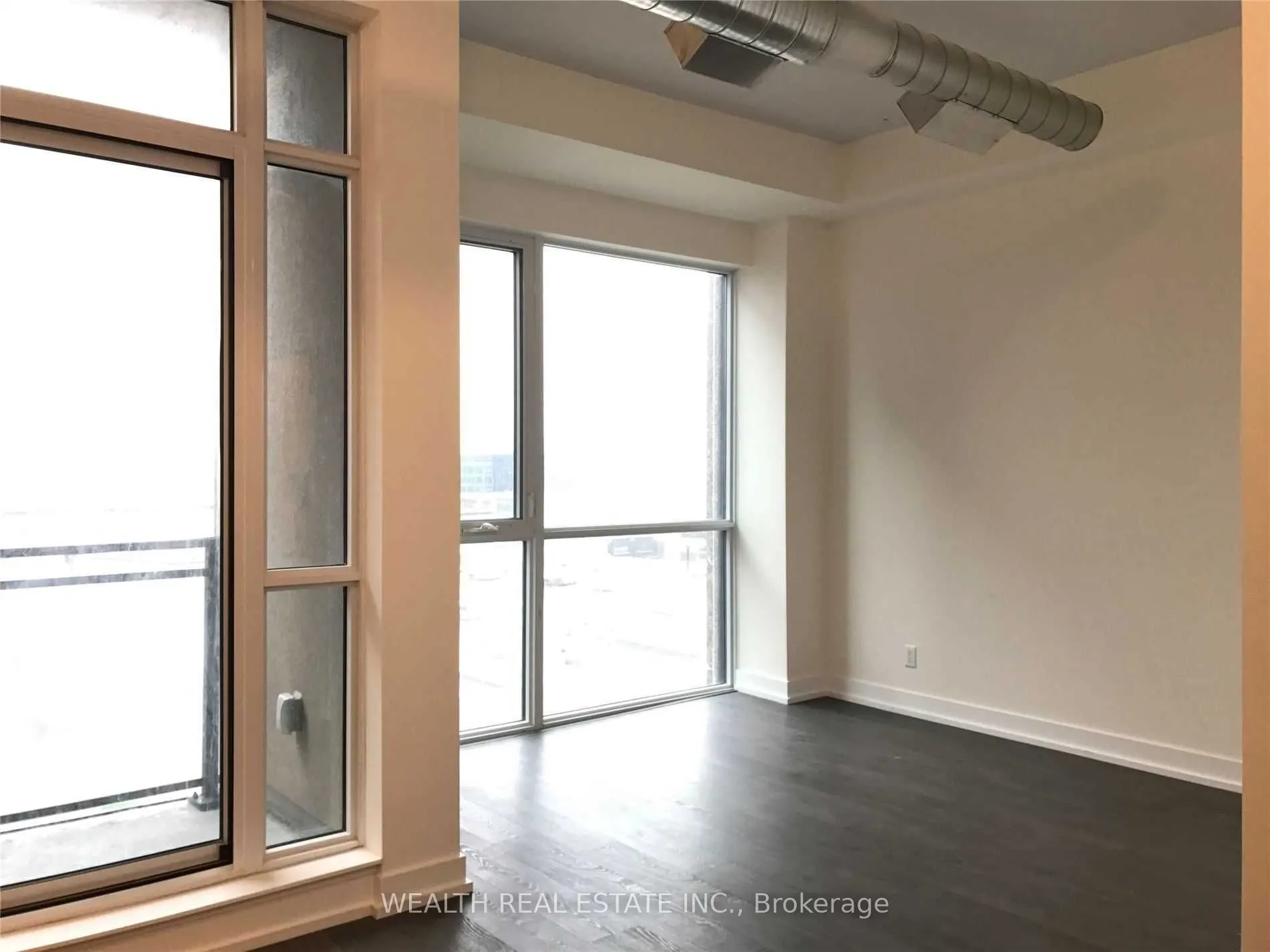 75 The Donway W, #502