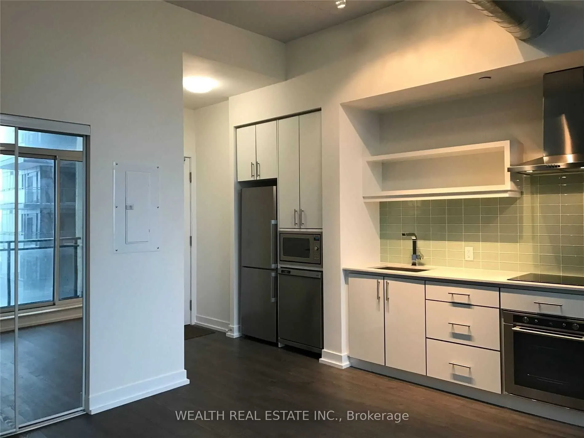 75 The Donway W, #502