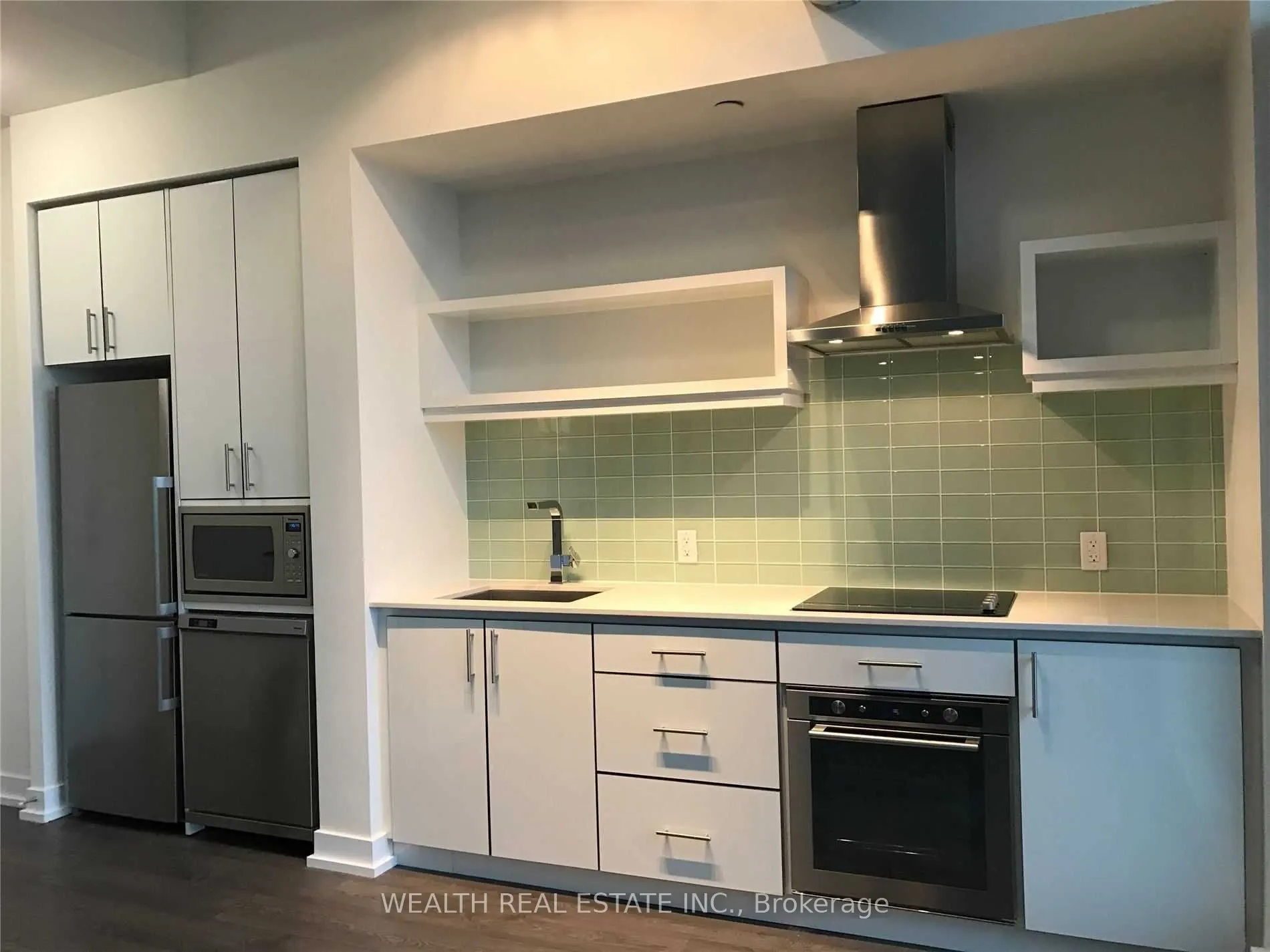 75 The Donway W, #502