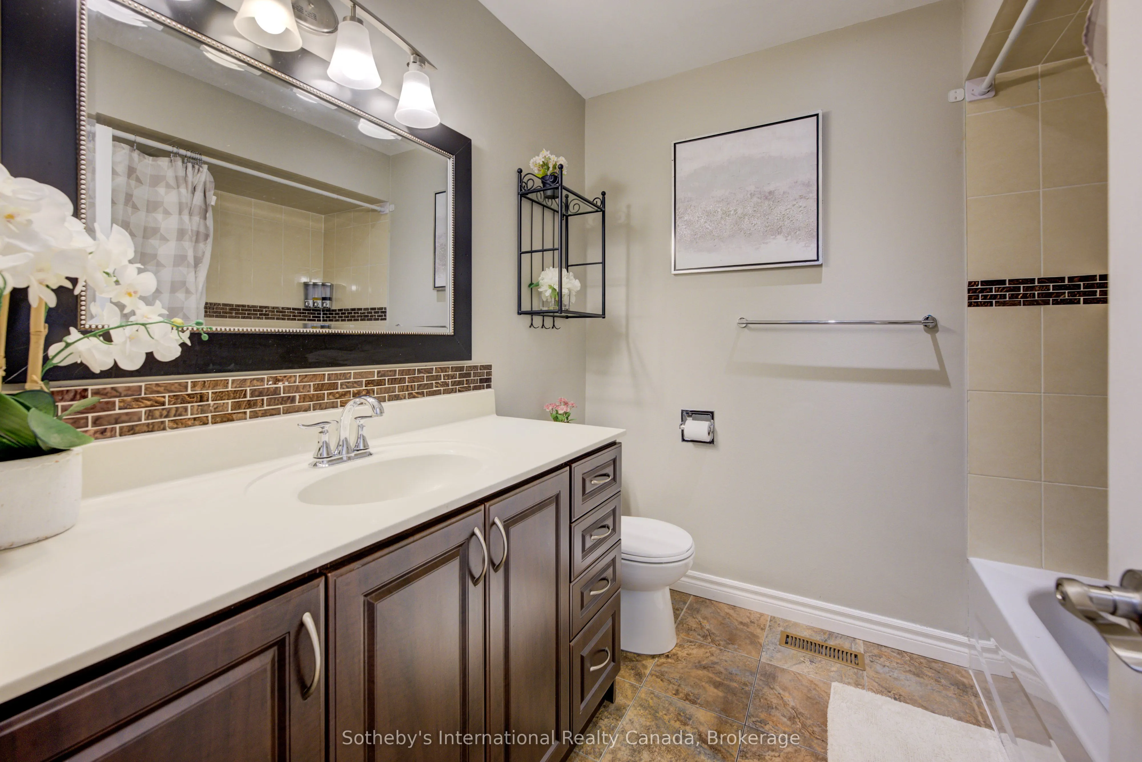 400 Cherokee Boulevard