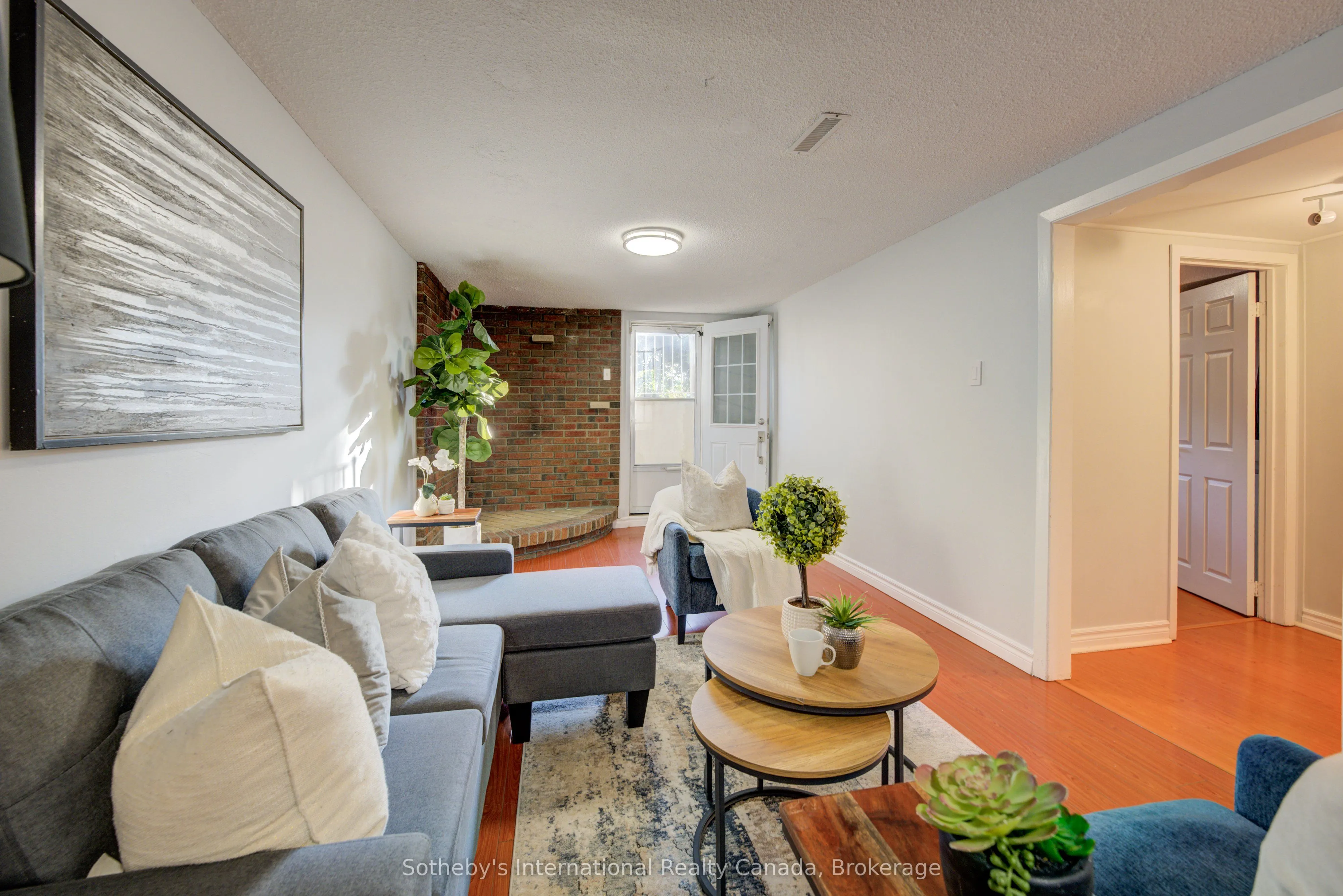 400 Cherokee Boulevard