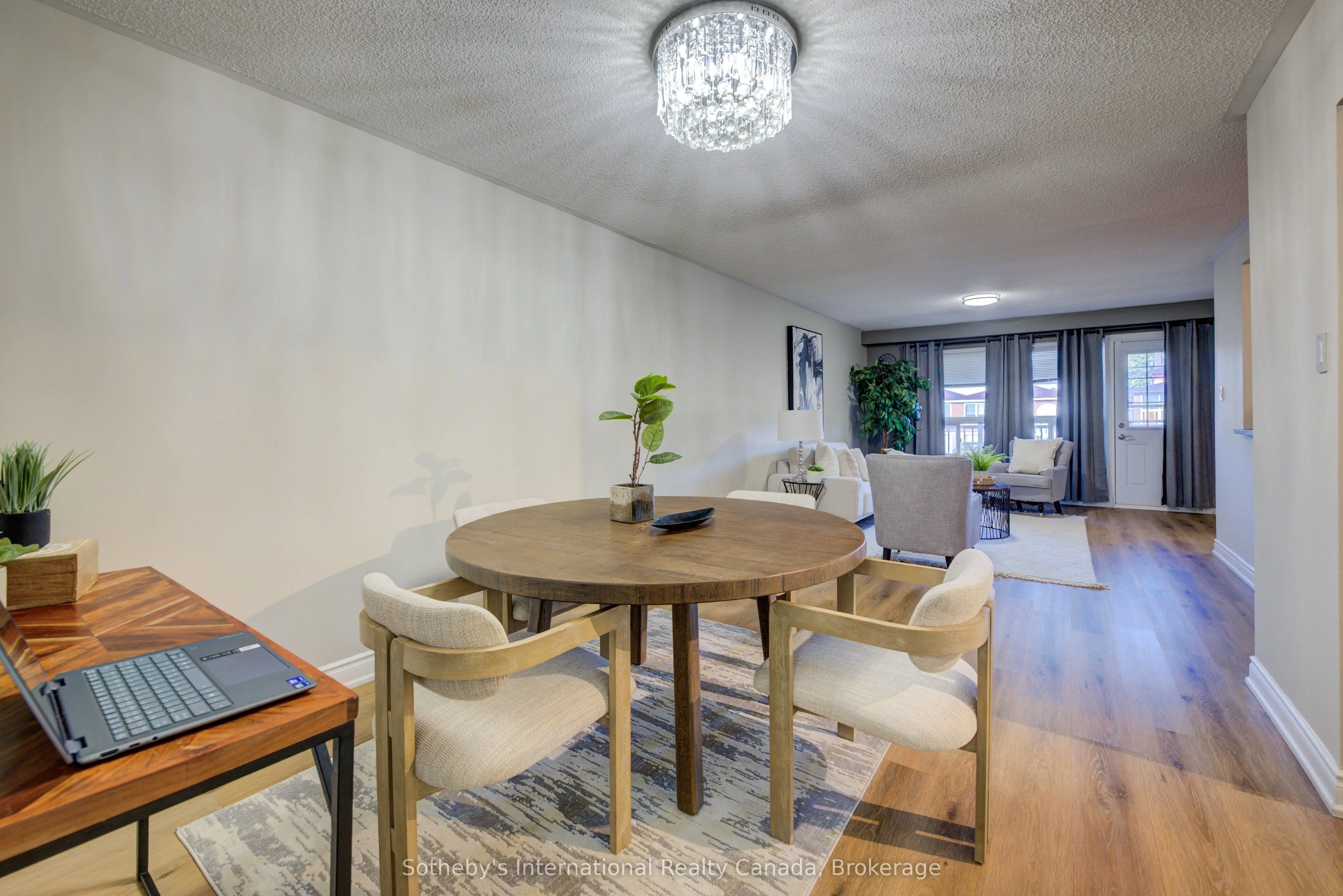 400 Cherokee Boulevard