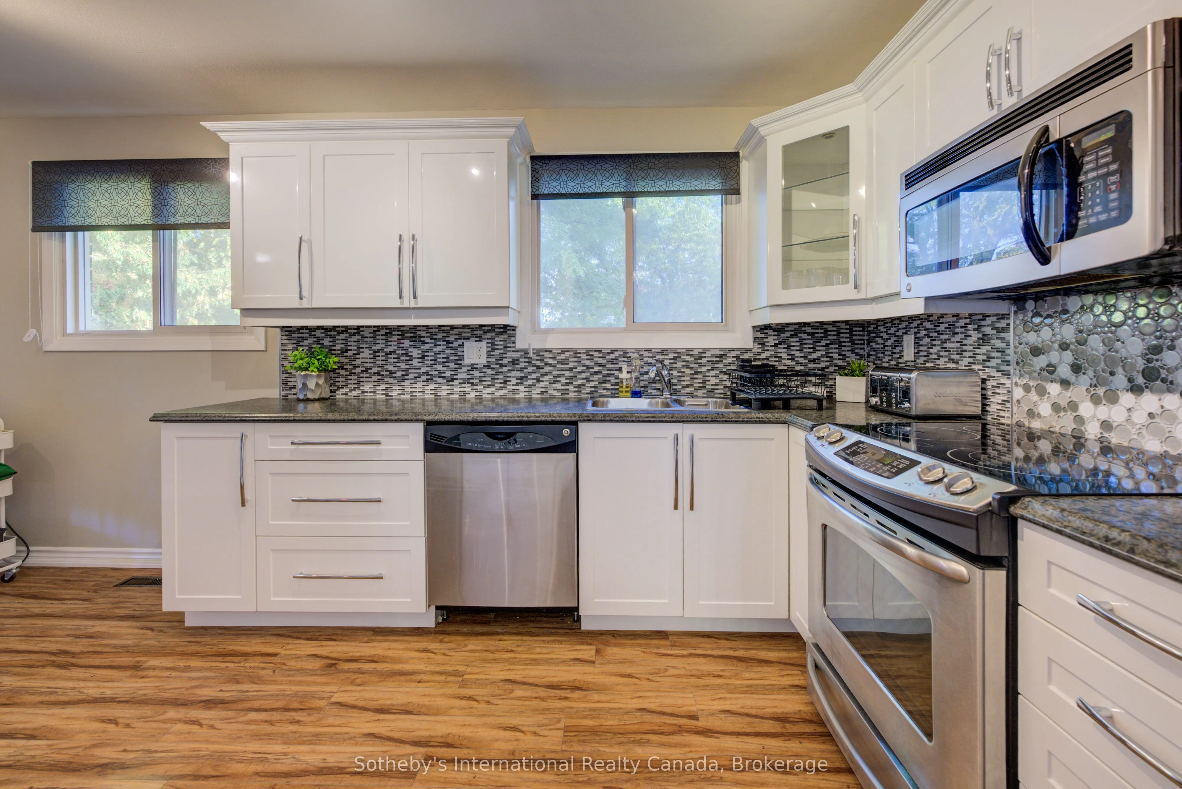 400 Cherokee Boulevard