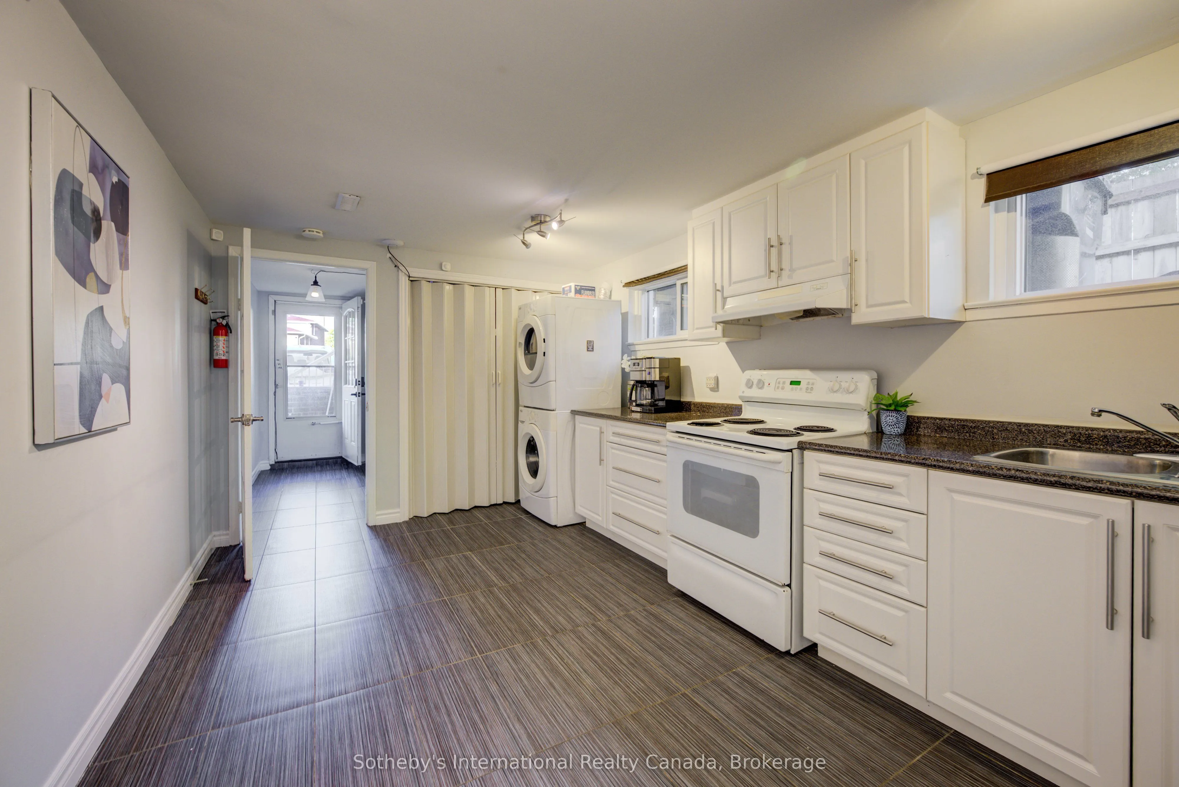 400 Cherokee Boulevard