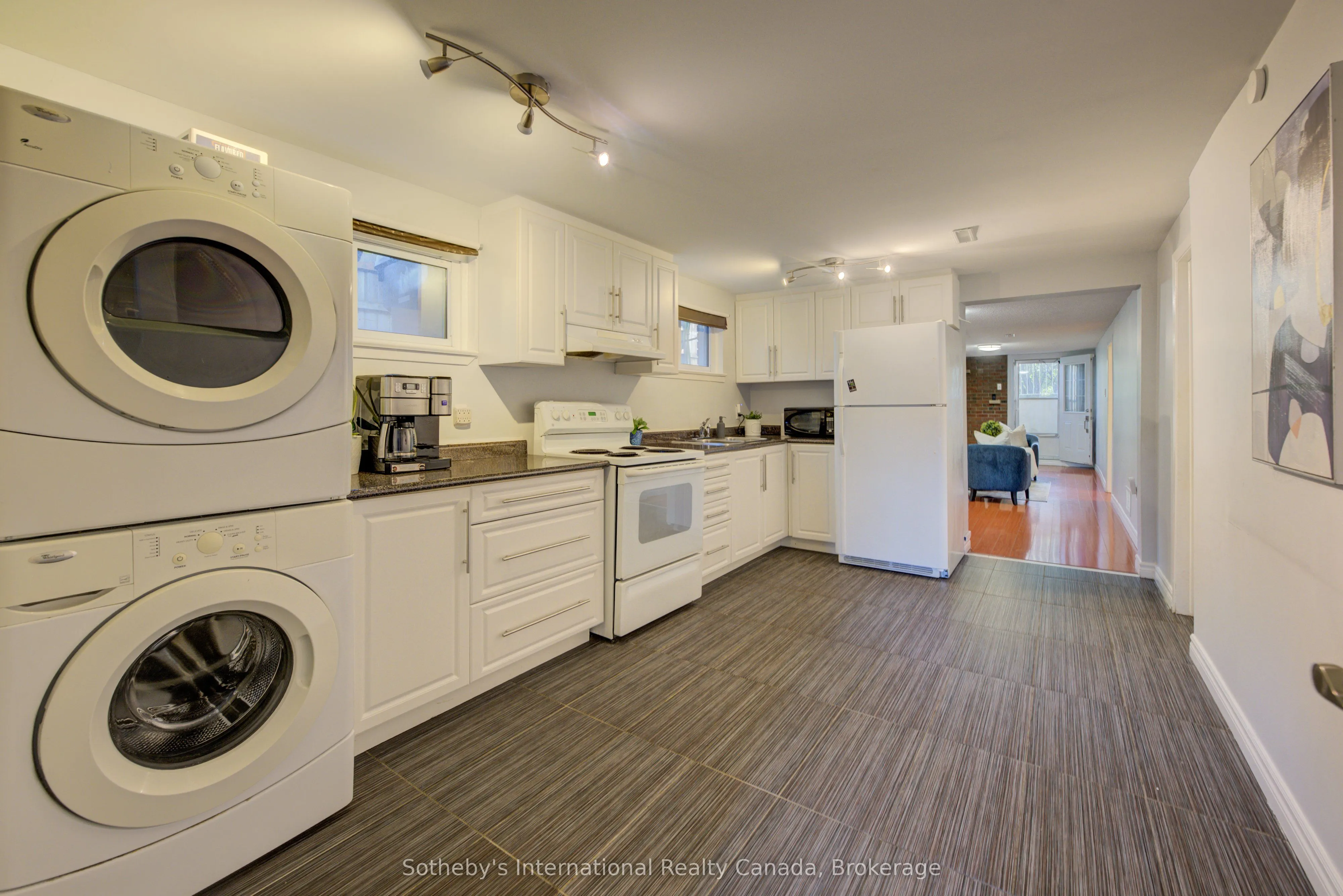 400 Cherokee Boulevard