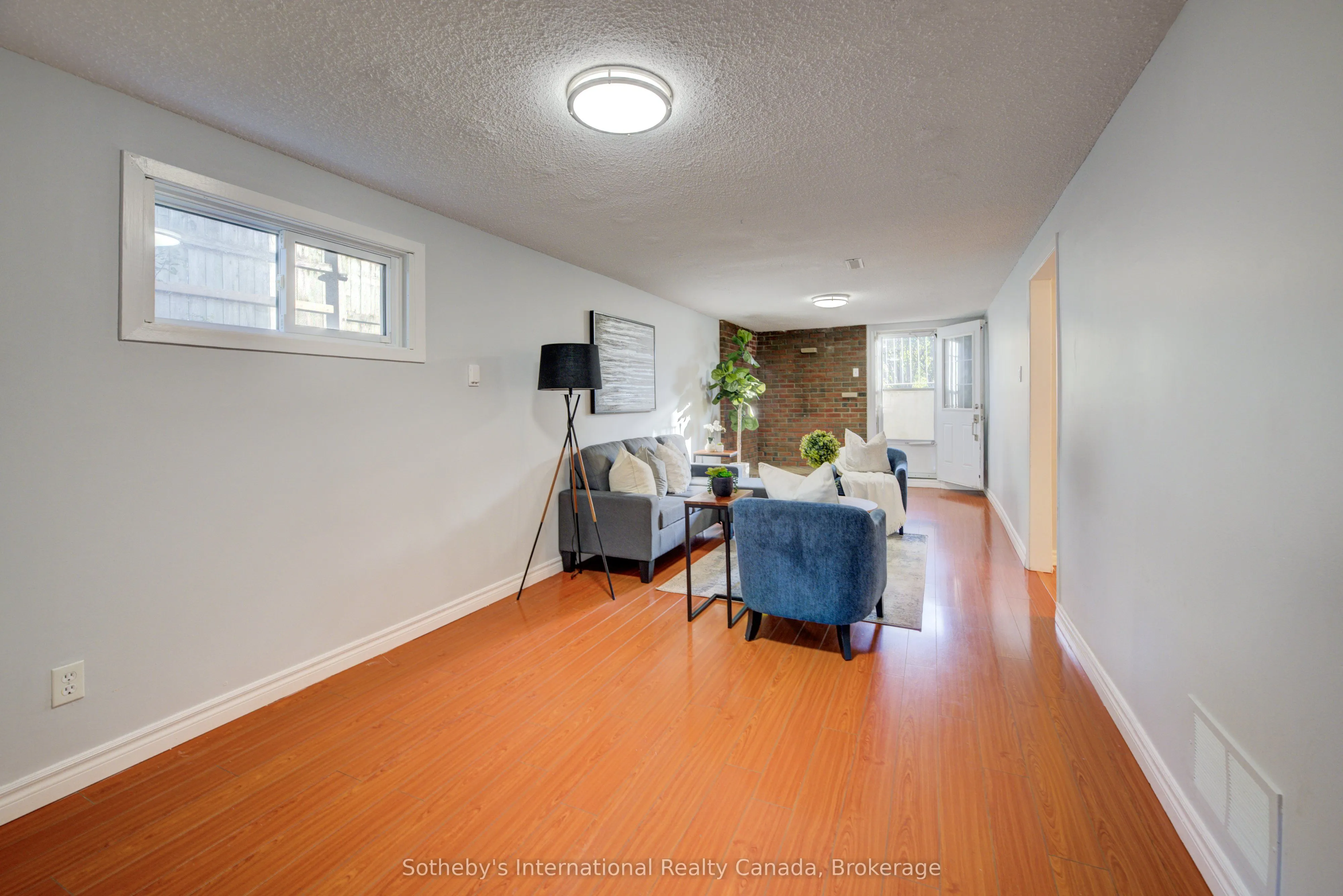 400 Cherokee Boulevard