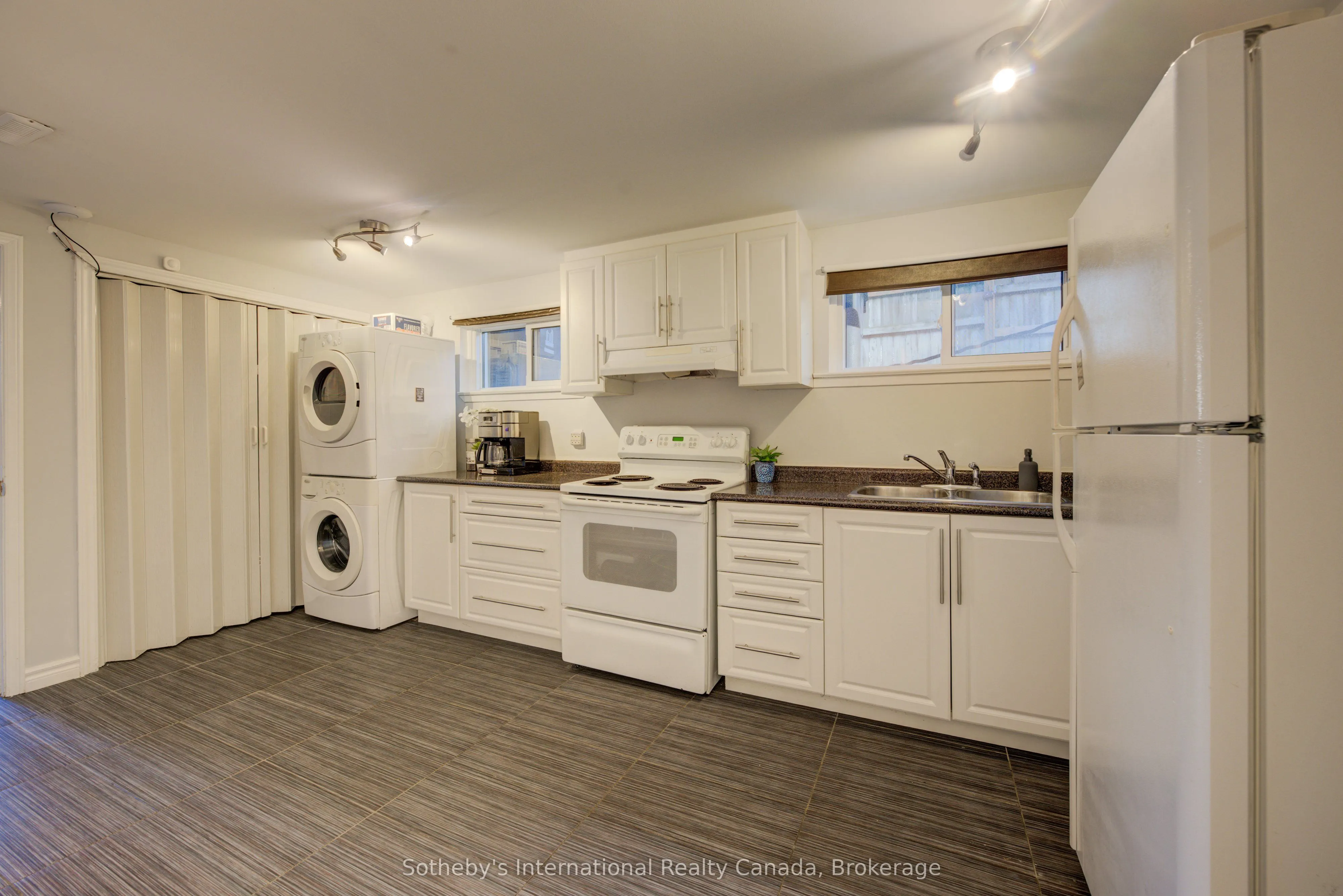 400 Cherokee Boulevard