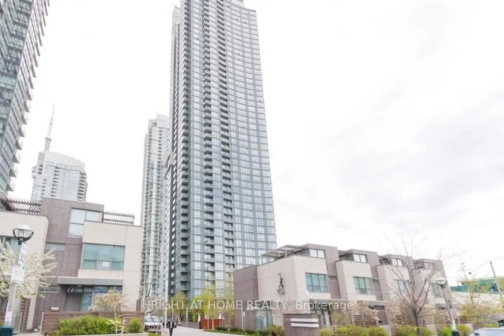 11 Brunel Court, #5301