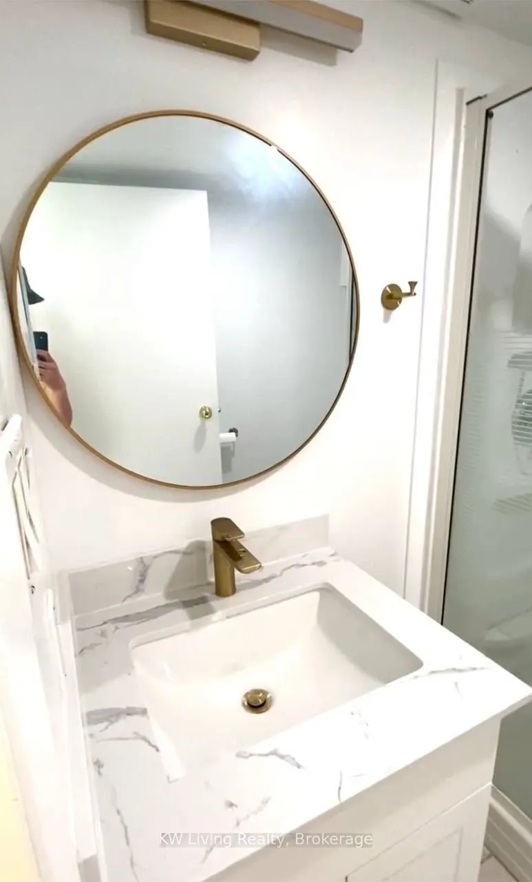 36 Courville Coach Way, #17