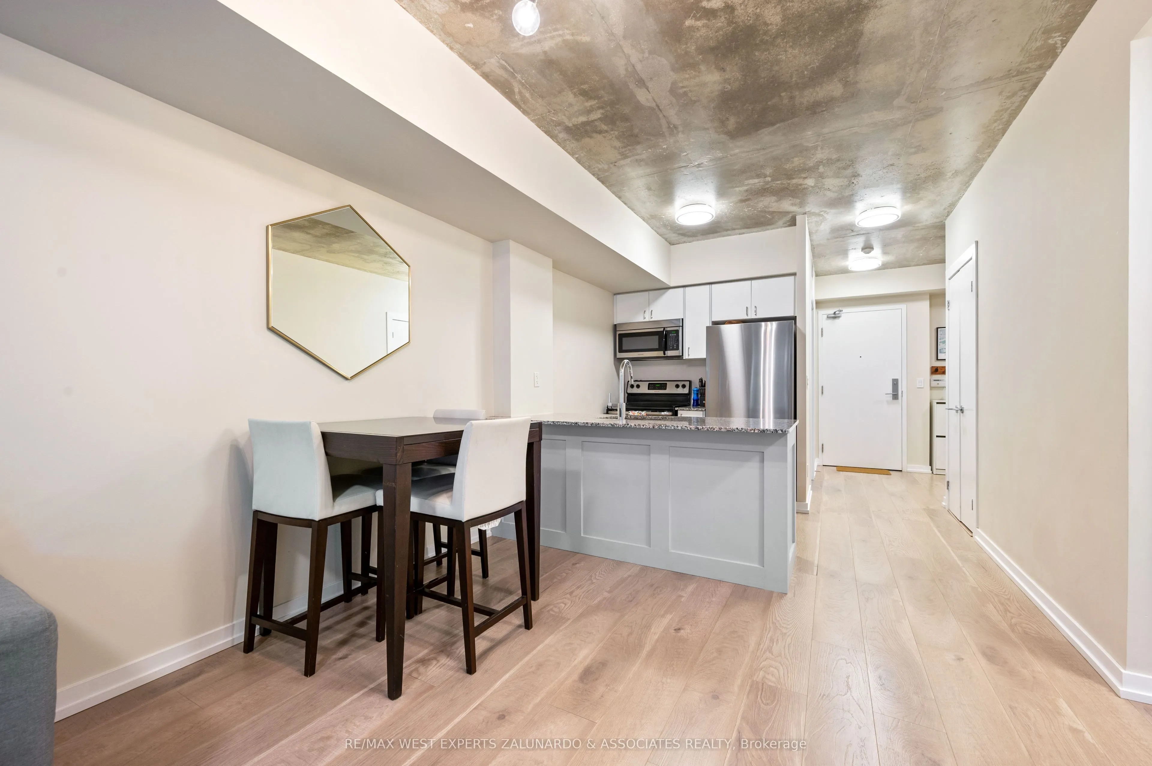 59 East Liberty Street, #315