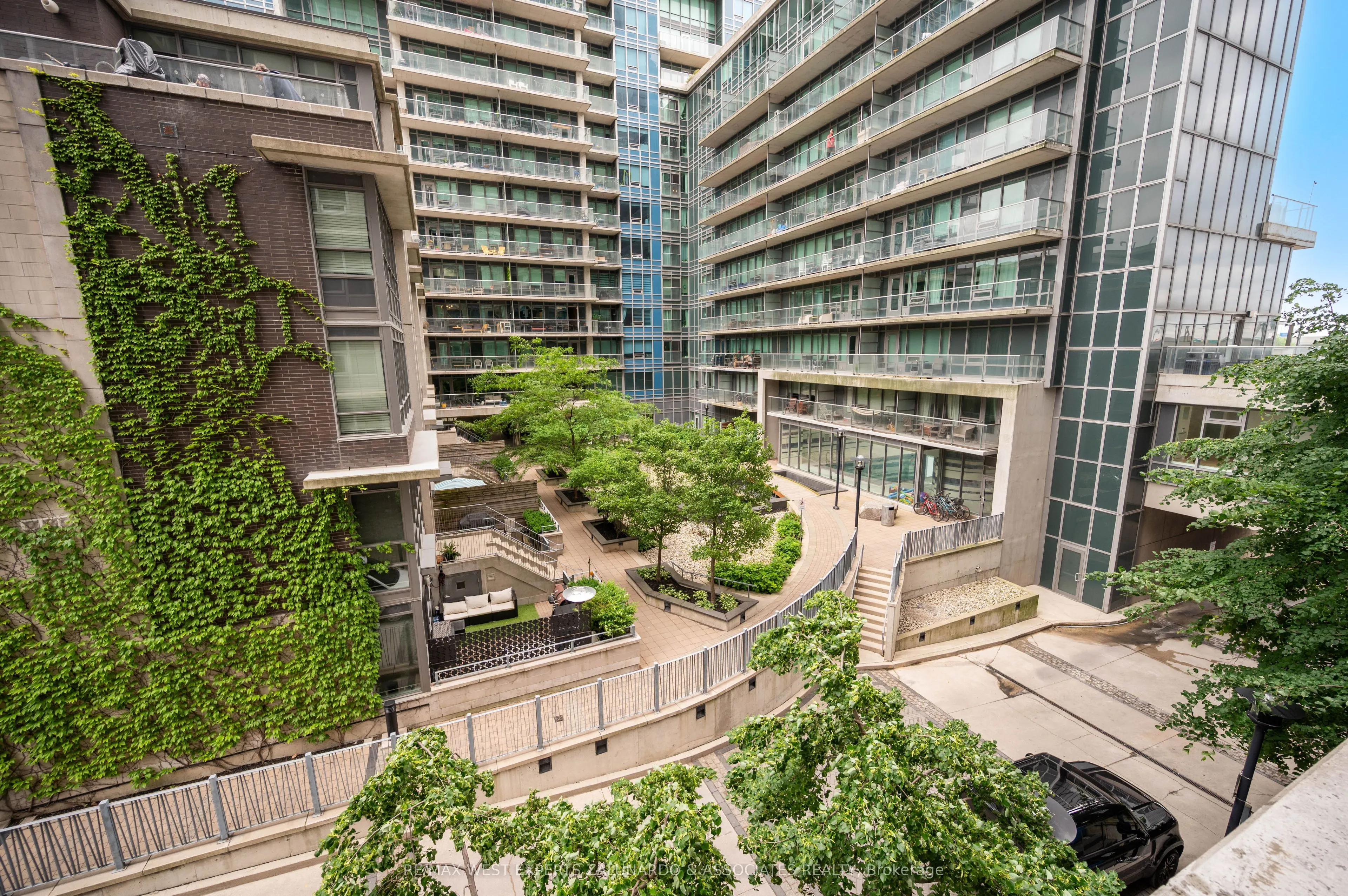 59 East Liberty Street, #315