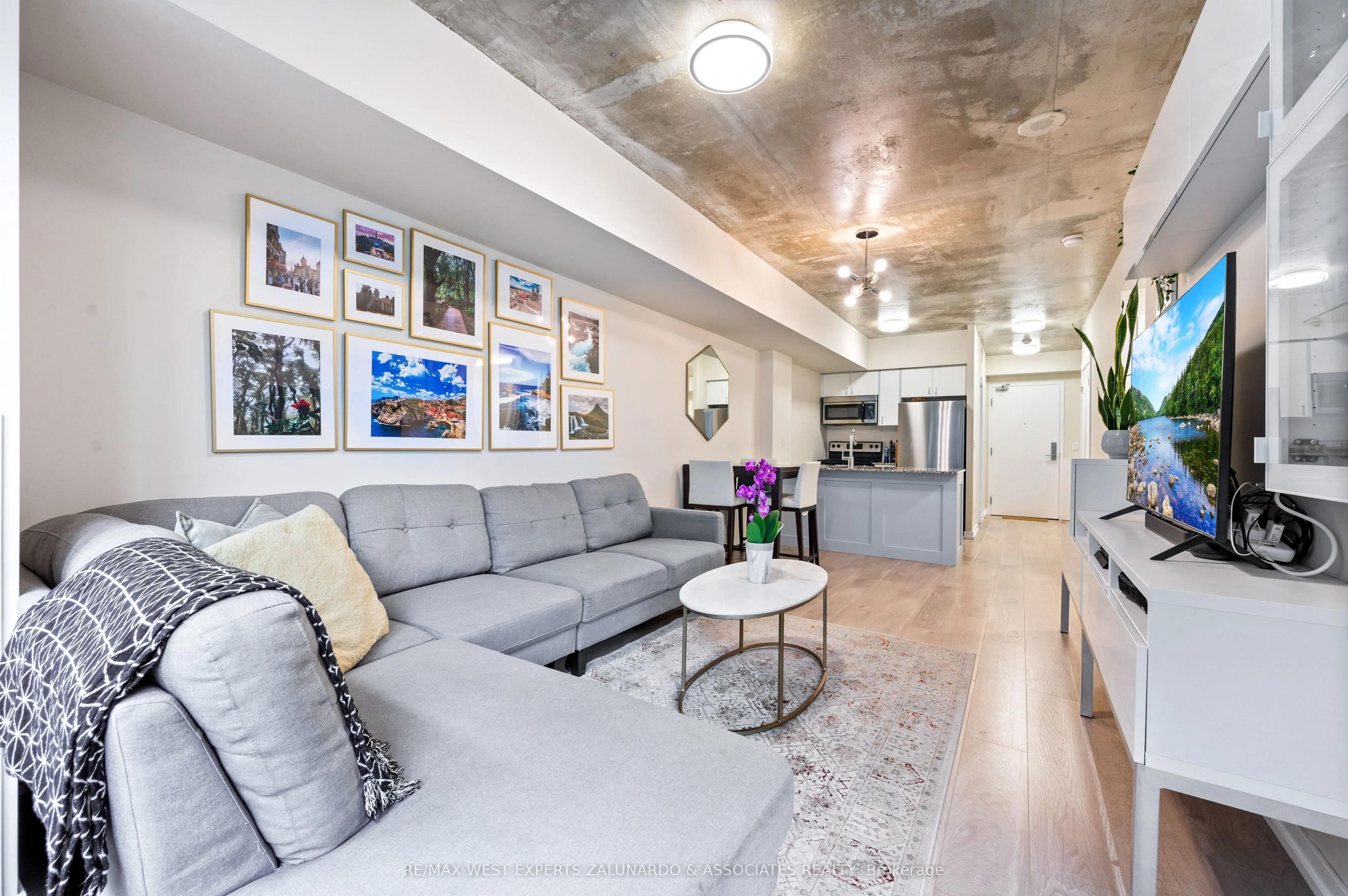 59 East Liberty Street, #315