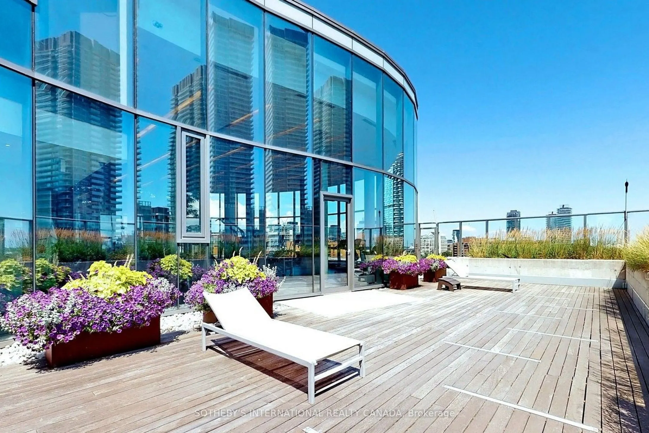 1 Market Street, #1907