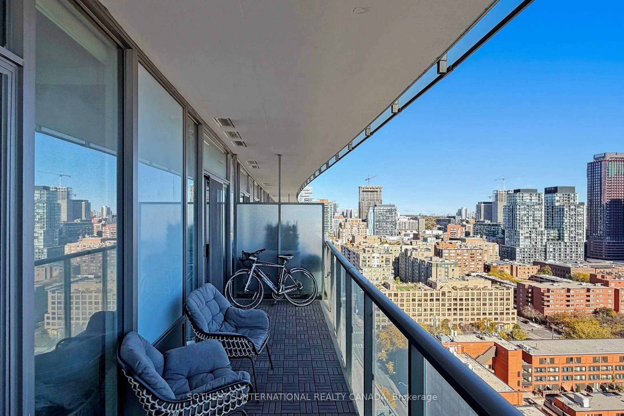 1 Market Street, #1907