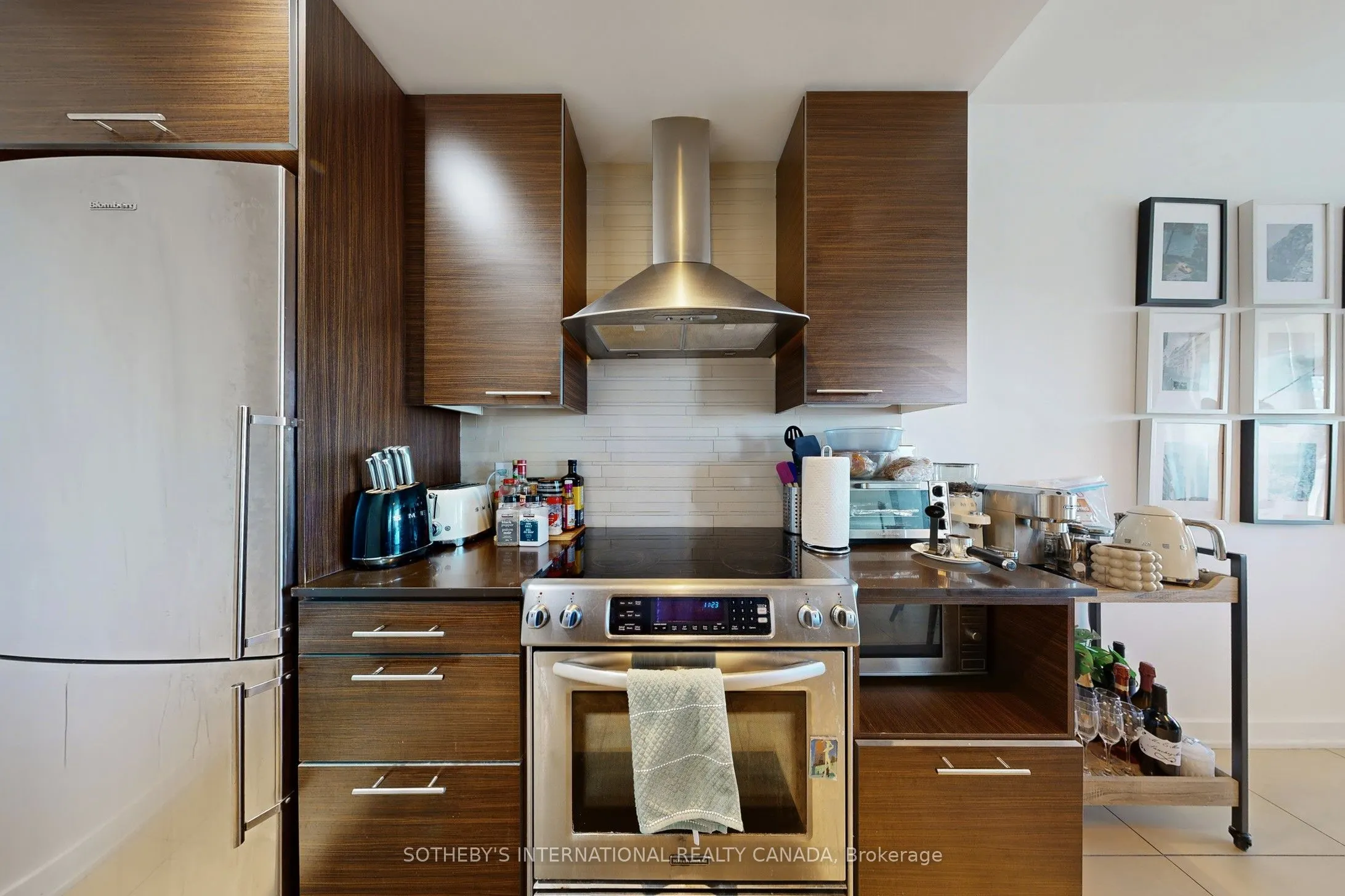 1 Market Street, #1907