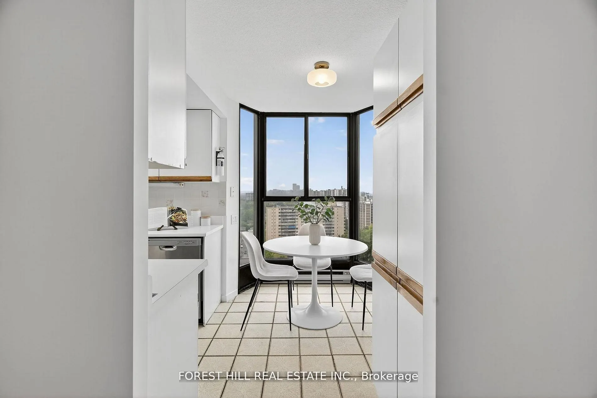 80 Antibes Drive, #1802