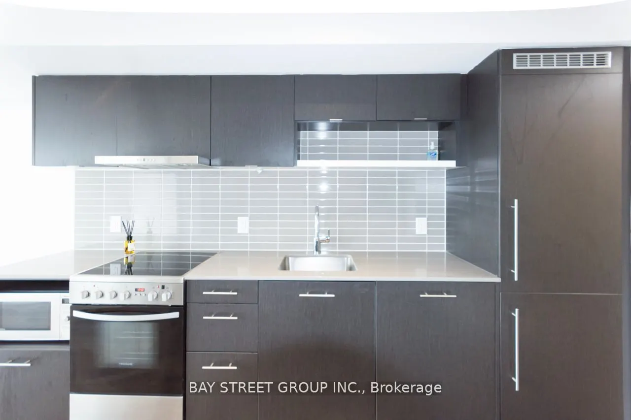 365 CHURCH Street, #1706