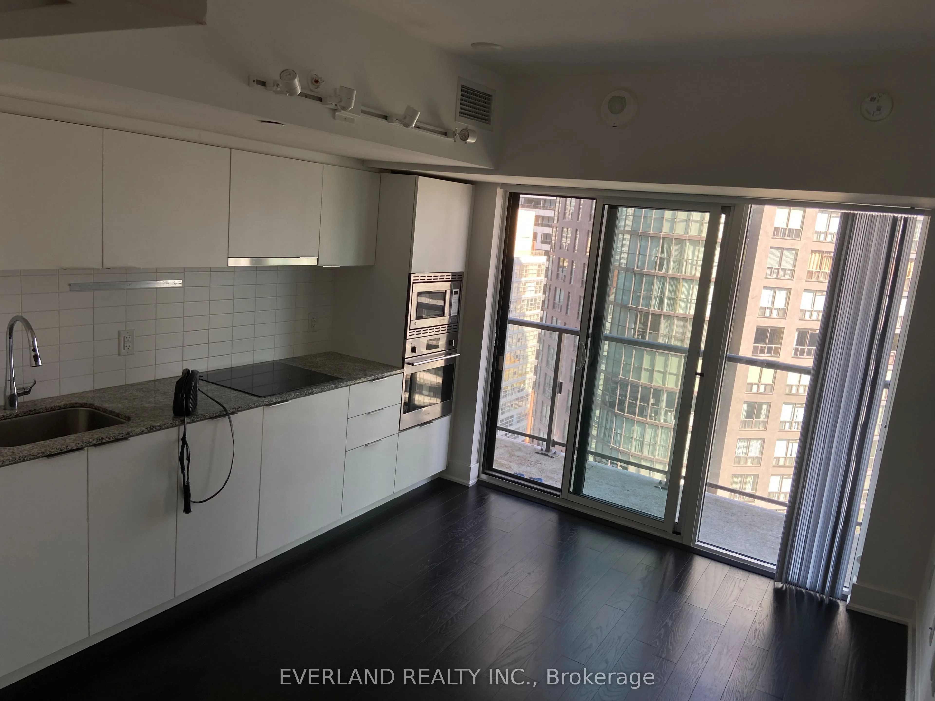 955 Bay Street, #1802