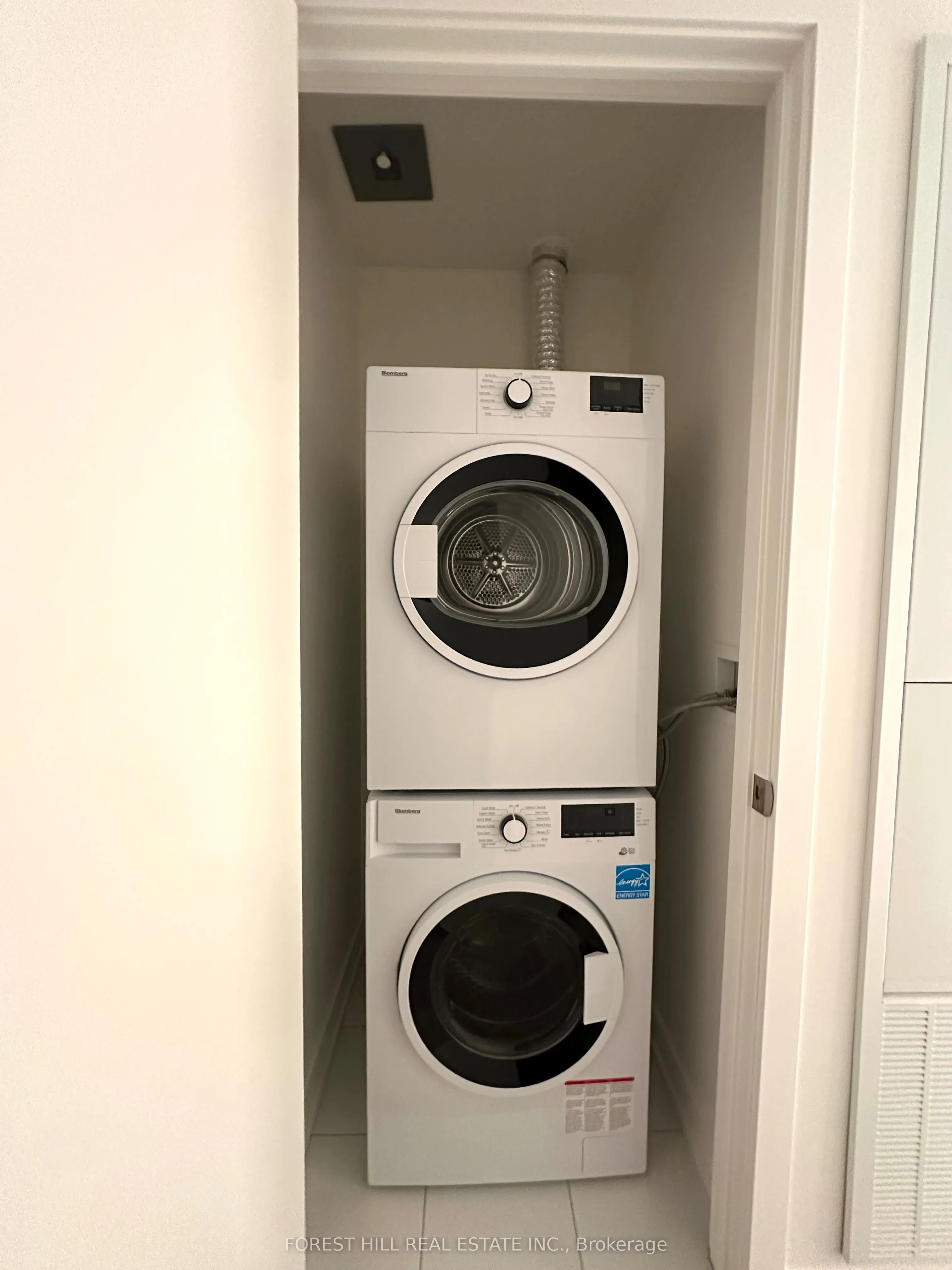 110 Broadway Avenue, #1205S