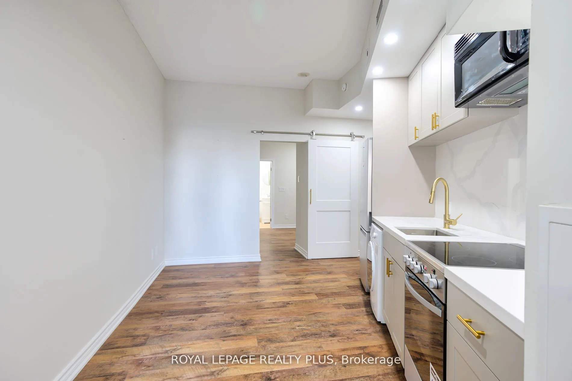 1 King Street W, #1706