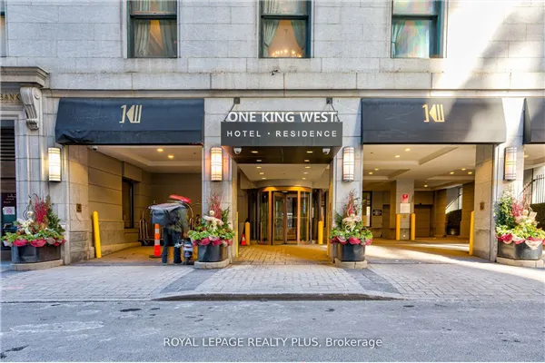 1 King Street W, #1706