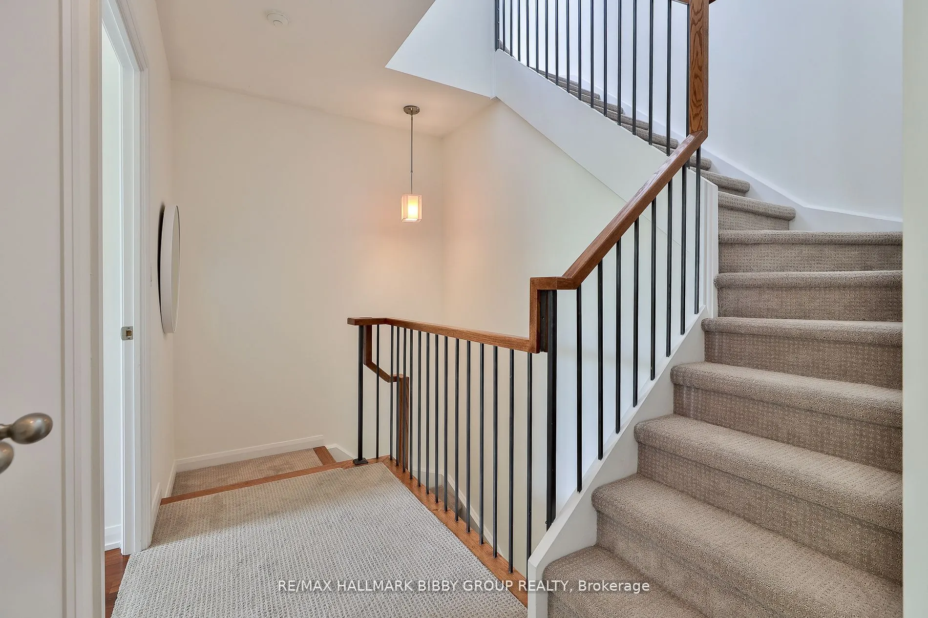 25 Soho Street, #P302