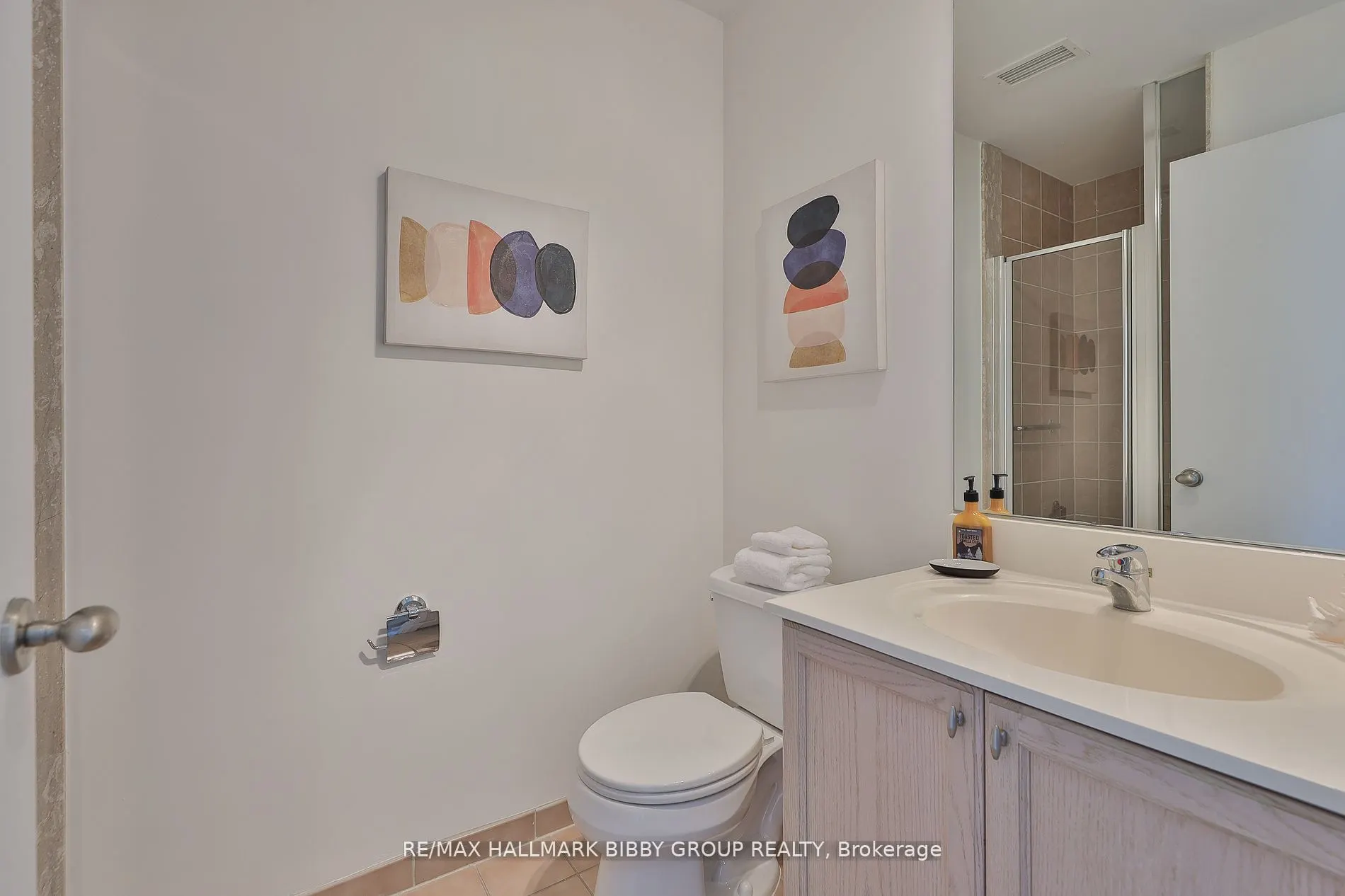 25 Soho Street, #P302