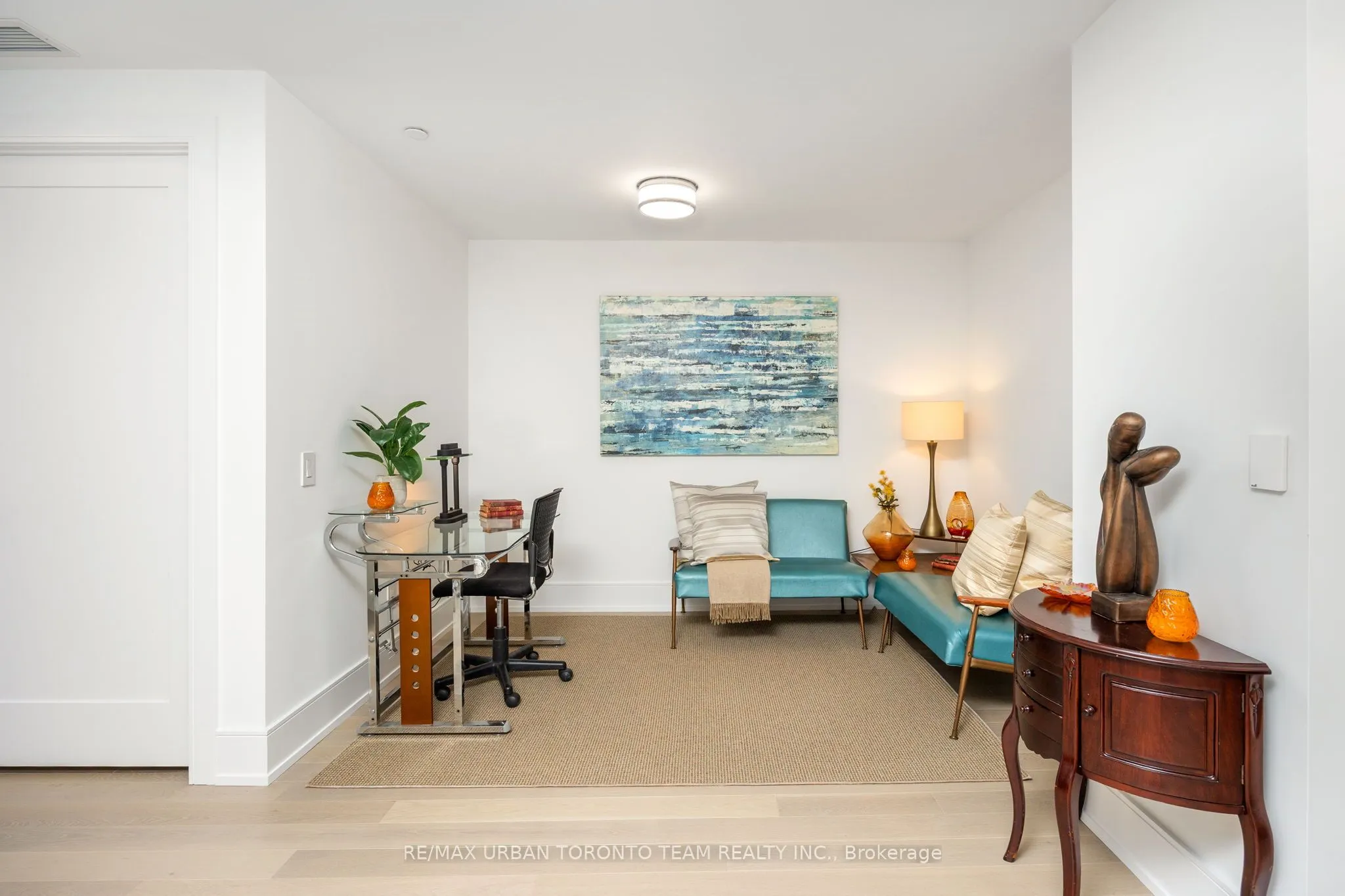 155 Merchants' Wharf, #415