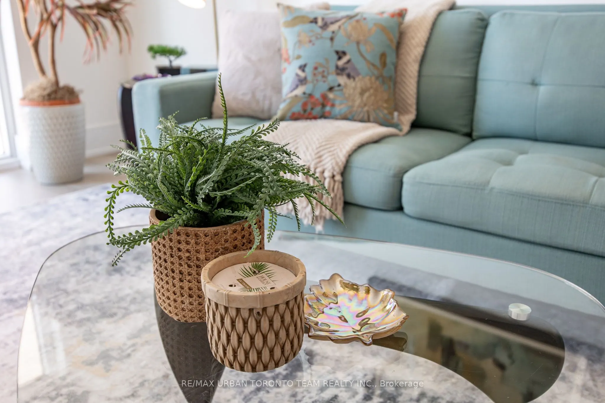 155 Merchants' Wharf, #415