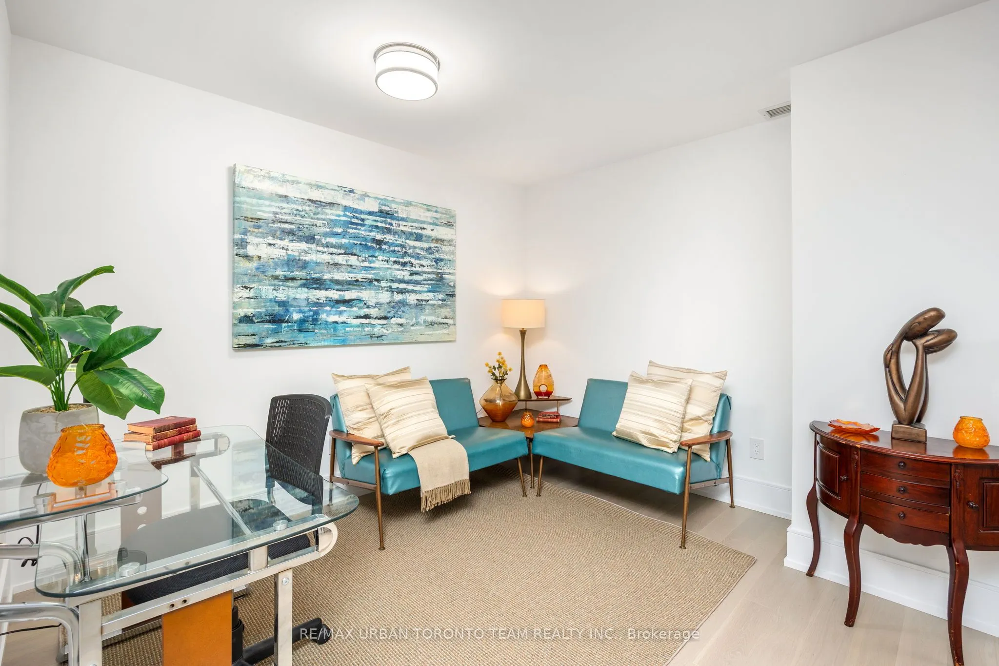 155 Merchants' Wharf, #415