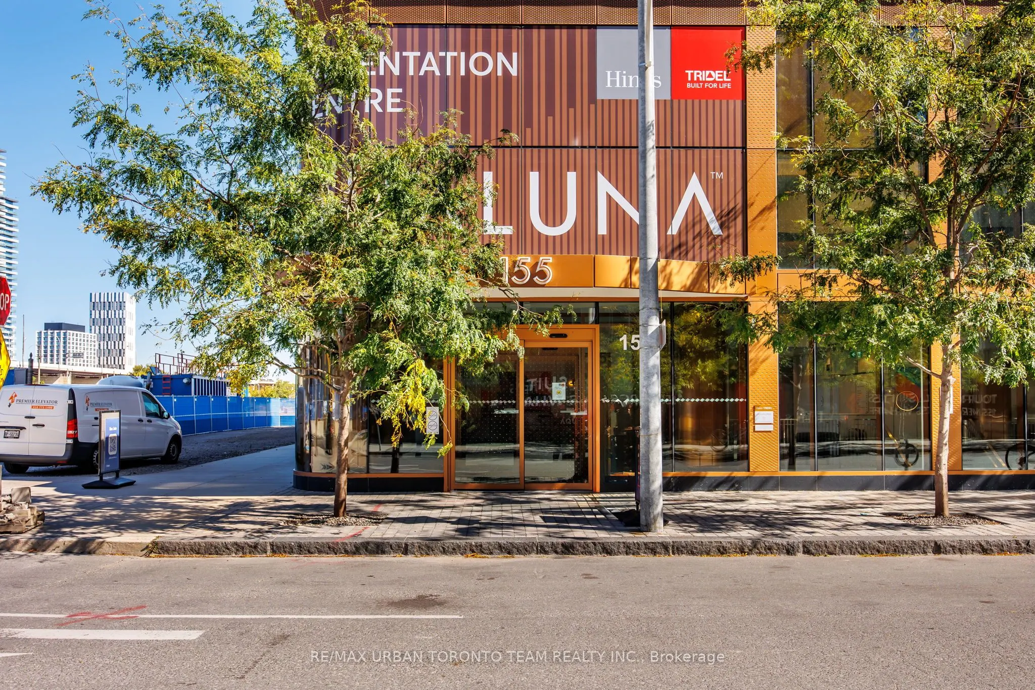 155 Merchants' Wharf, #415