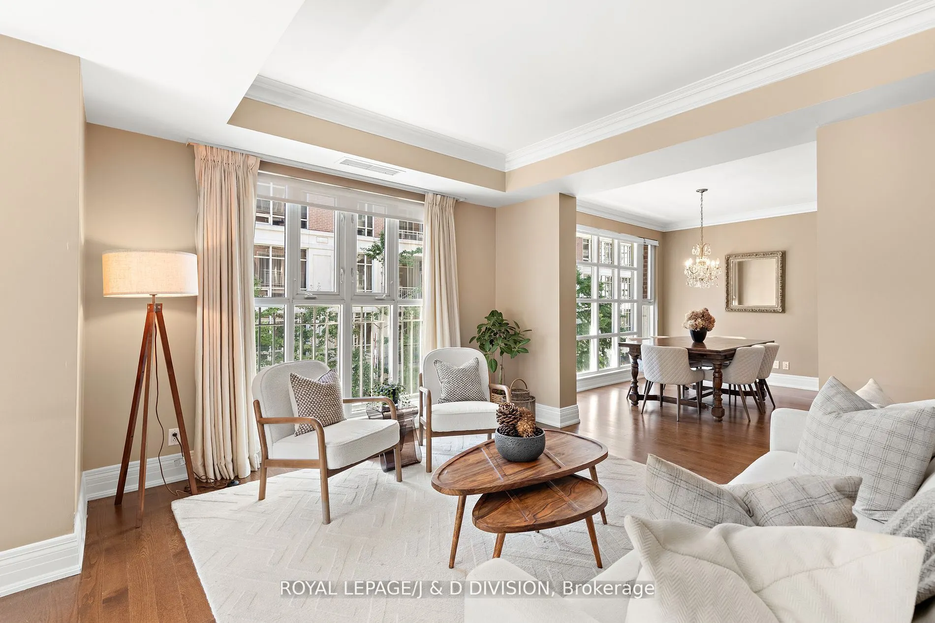 33 Delisle Avenue, #303